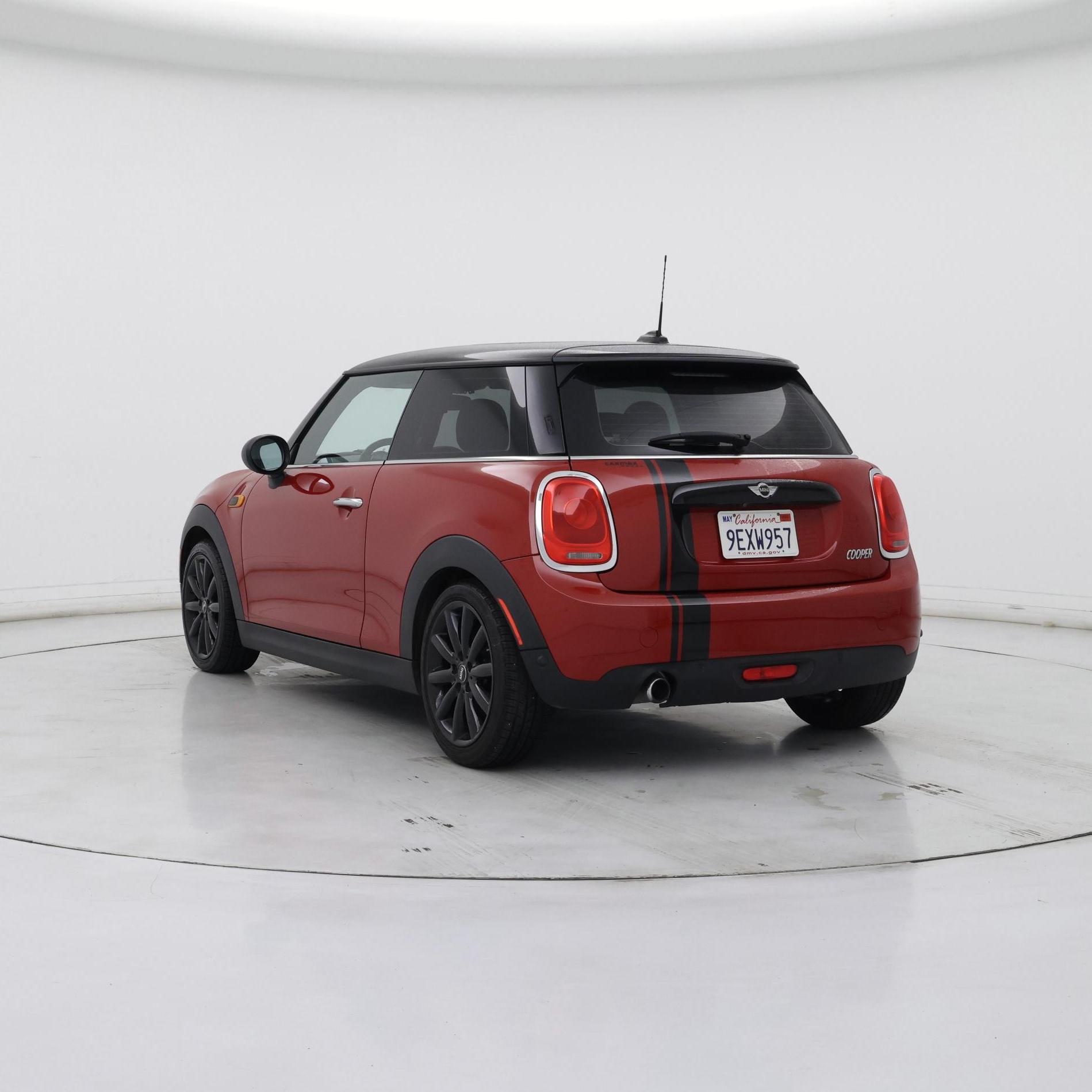 Thumbnail: 2018 MINI Cooper Hardtop - 2