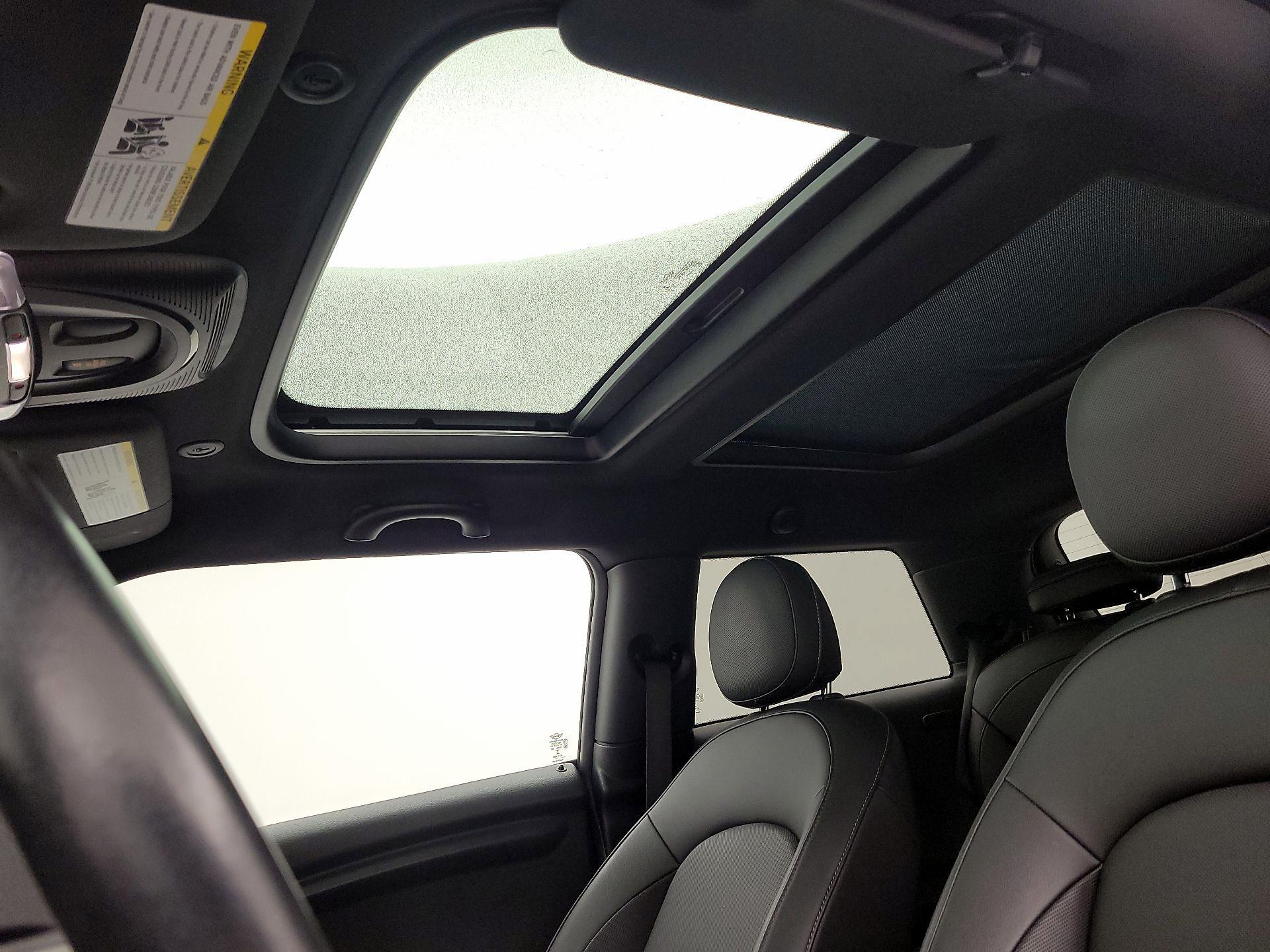 Thumbnail: 2018 MINI Cooper Hardtop - 19