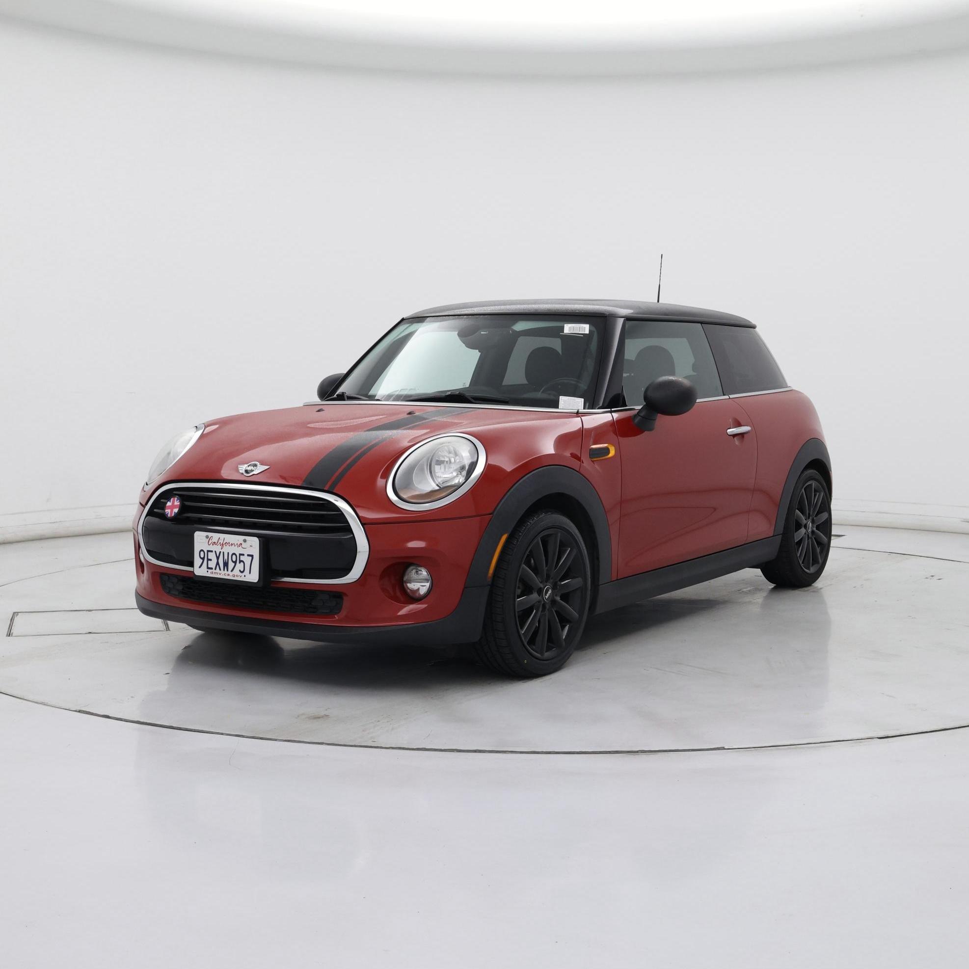 Thumbnail: 2018 MINI Cooper Hardtop - 4
