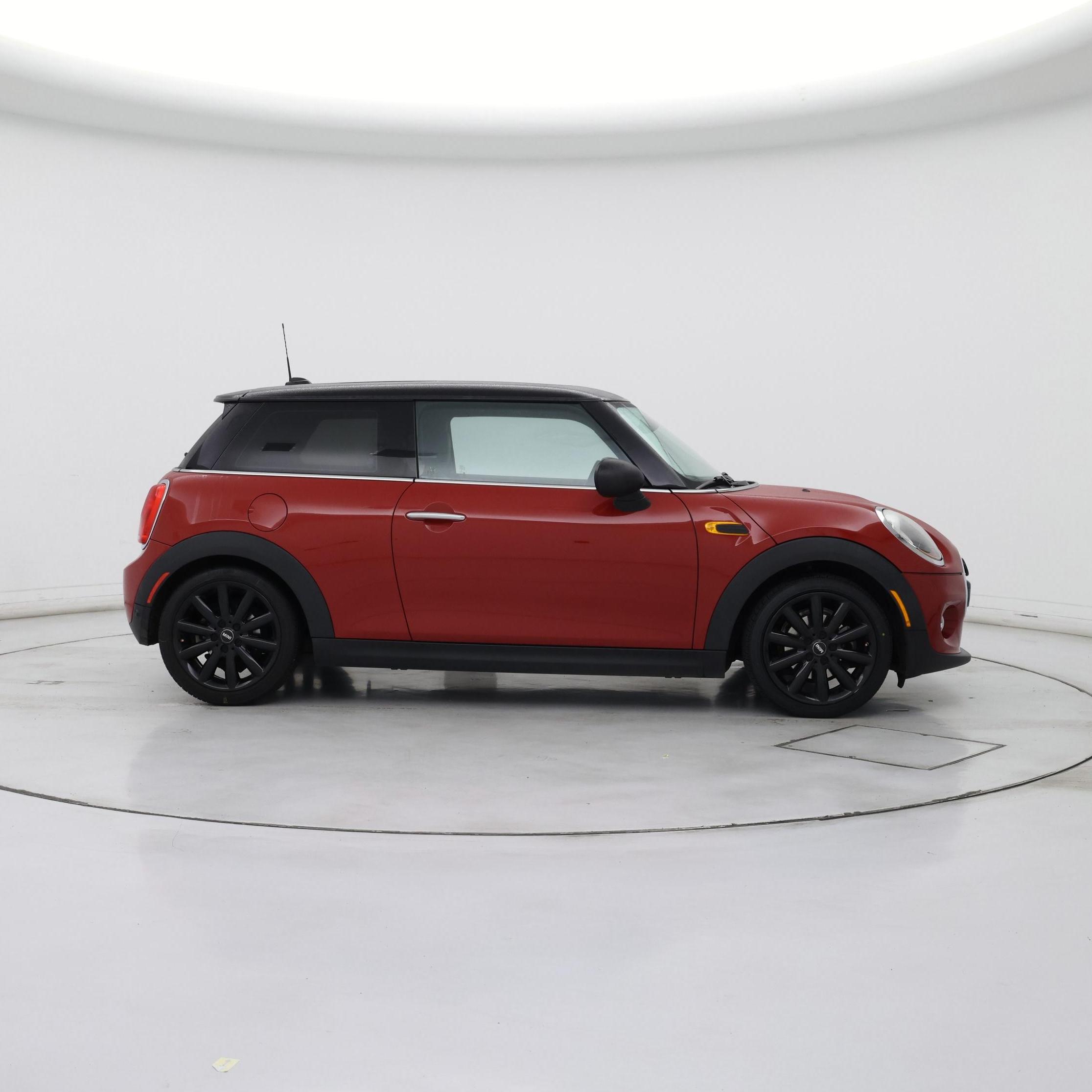 Thumbnail: 2018 MINI Cooper Hardtop - 7