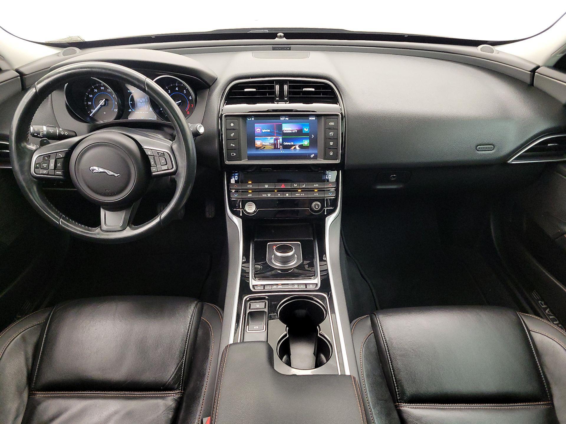 Thumbnail: 2017 Jaguar XE - 9