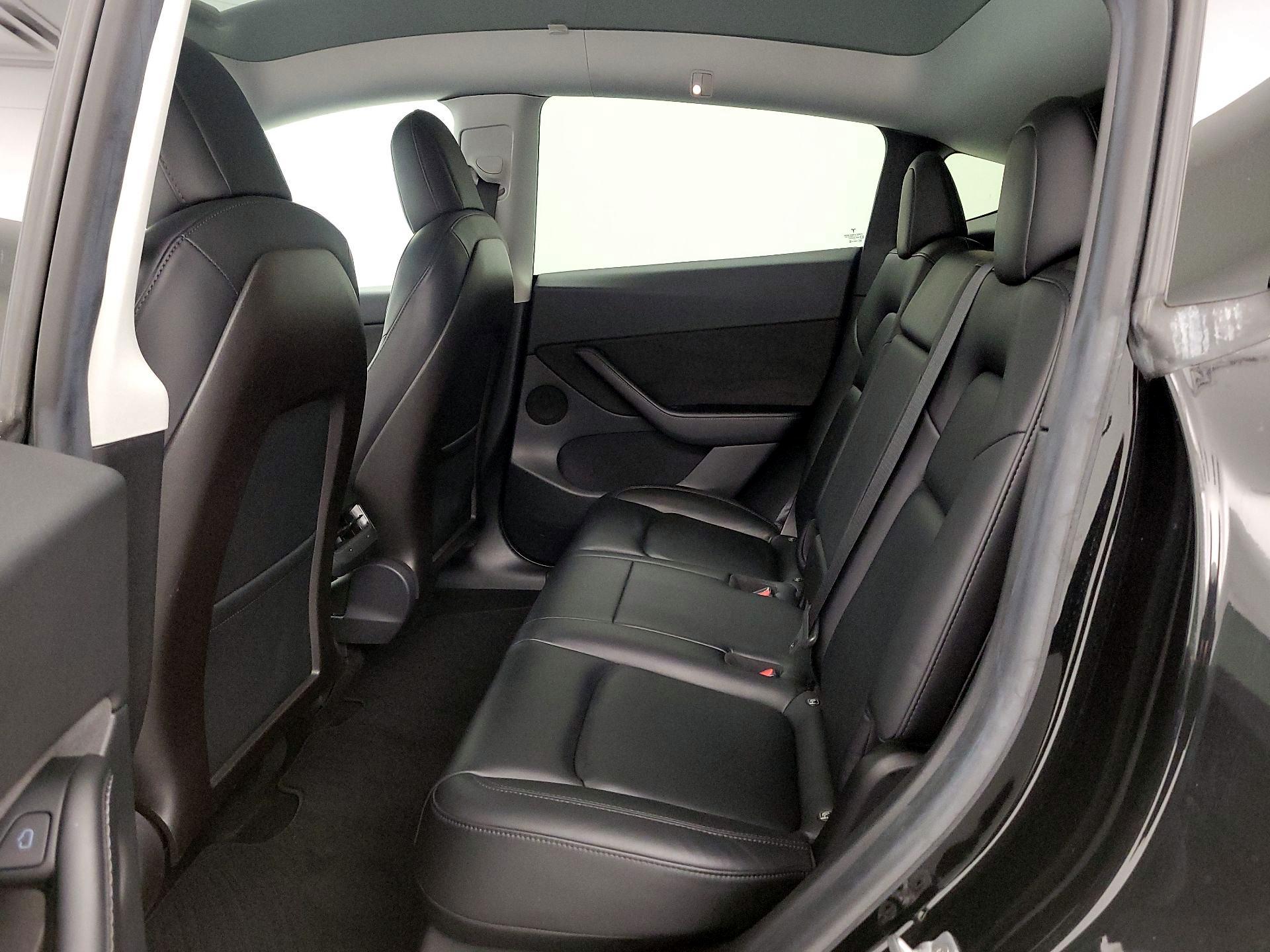 Thumbnail: 2021 Tesla Model Y - 19