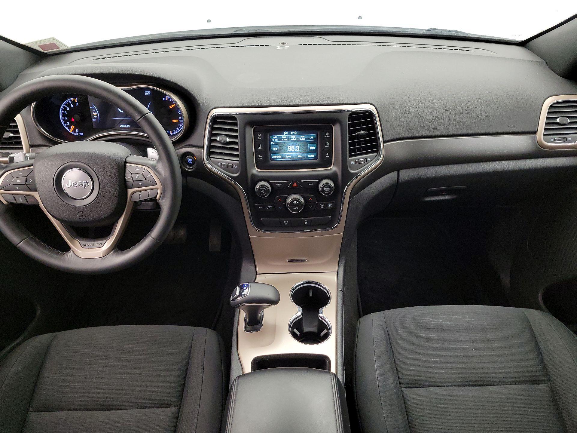 Thumbnail: 2015 Jeep Grand Cherokee - 9