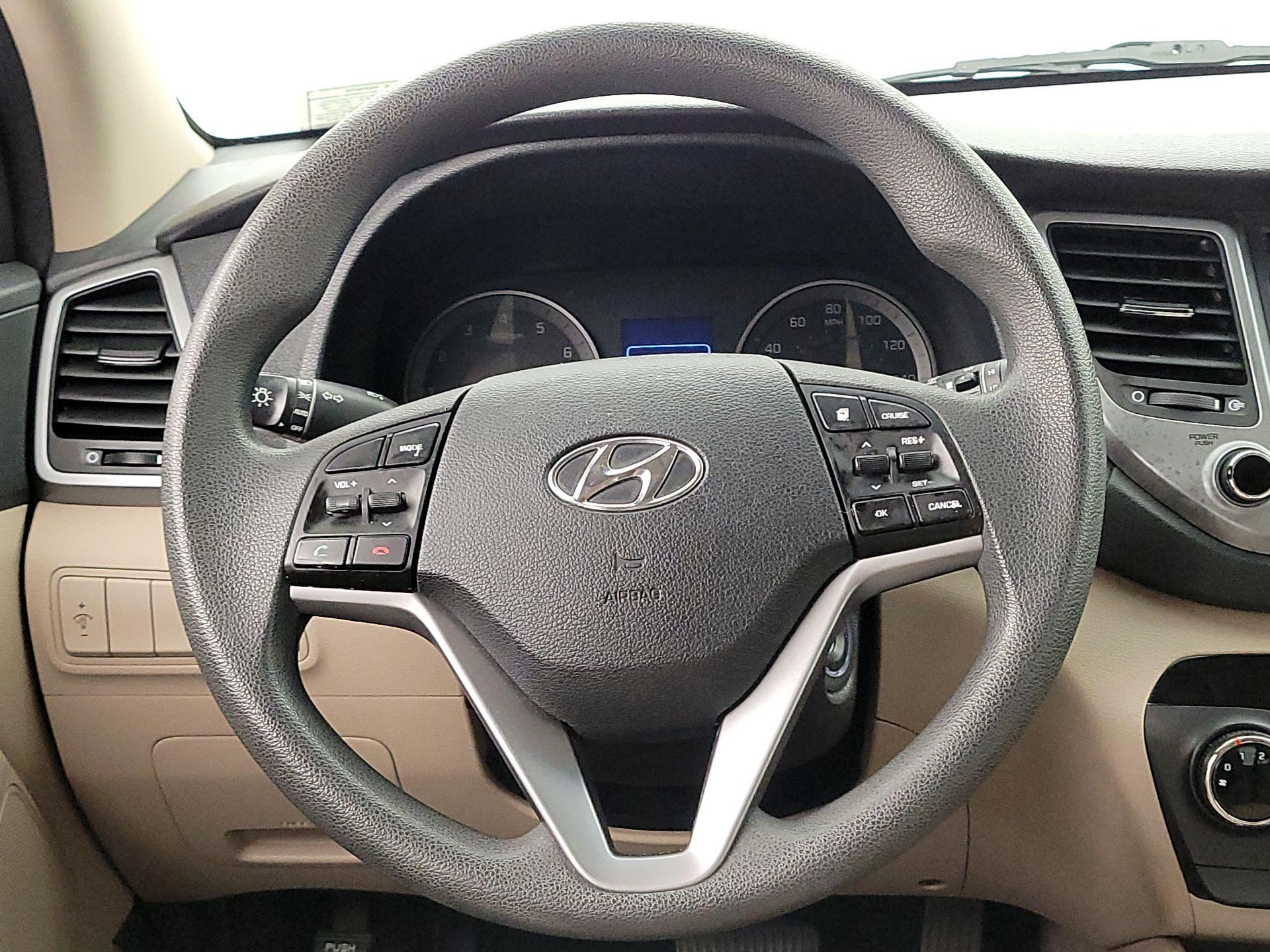 Thumbnail: 2018 Hyundai Tucson - 10