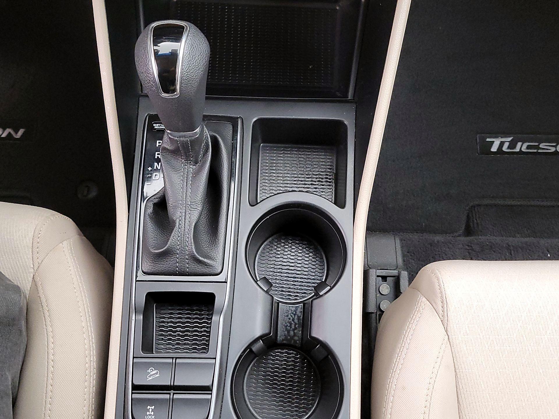 Thumbnail: 2018 Hyundai Tucson - 17