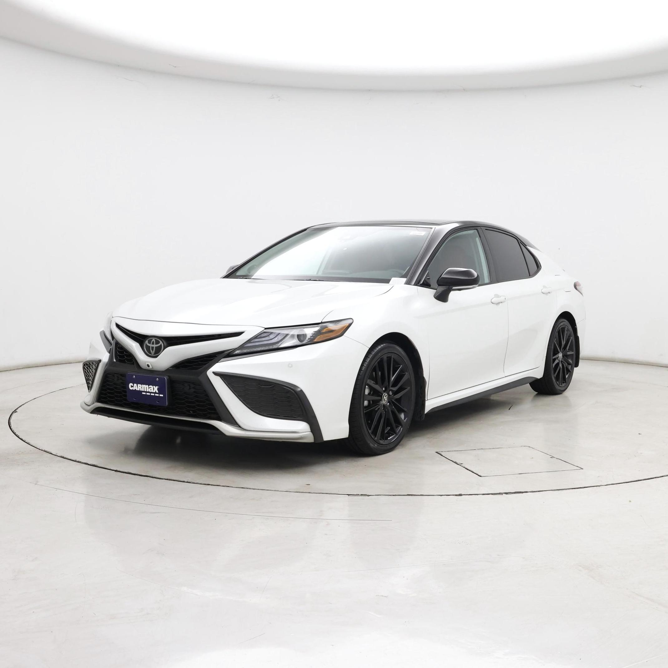 Thumbnail: 2023 Toyota Camry - 4