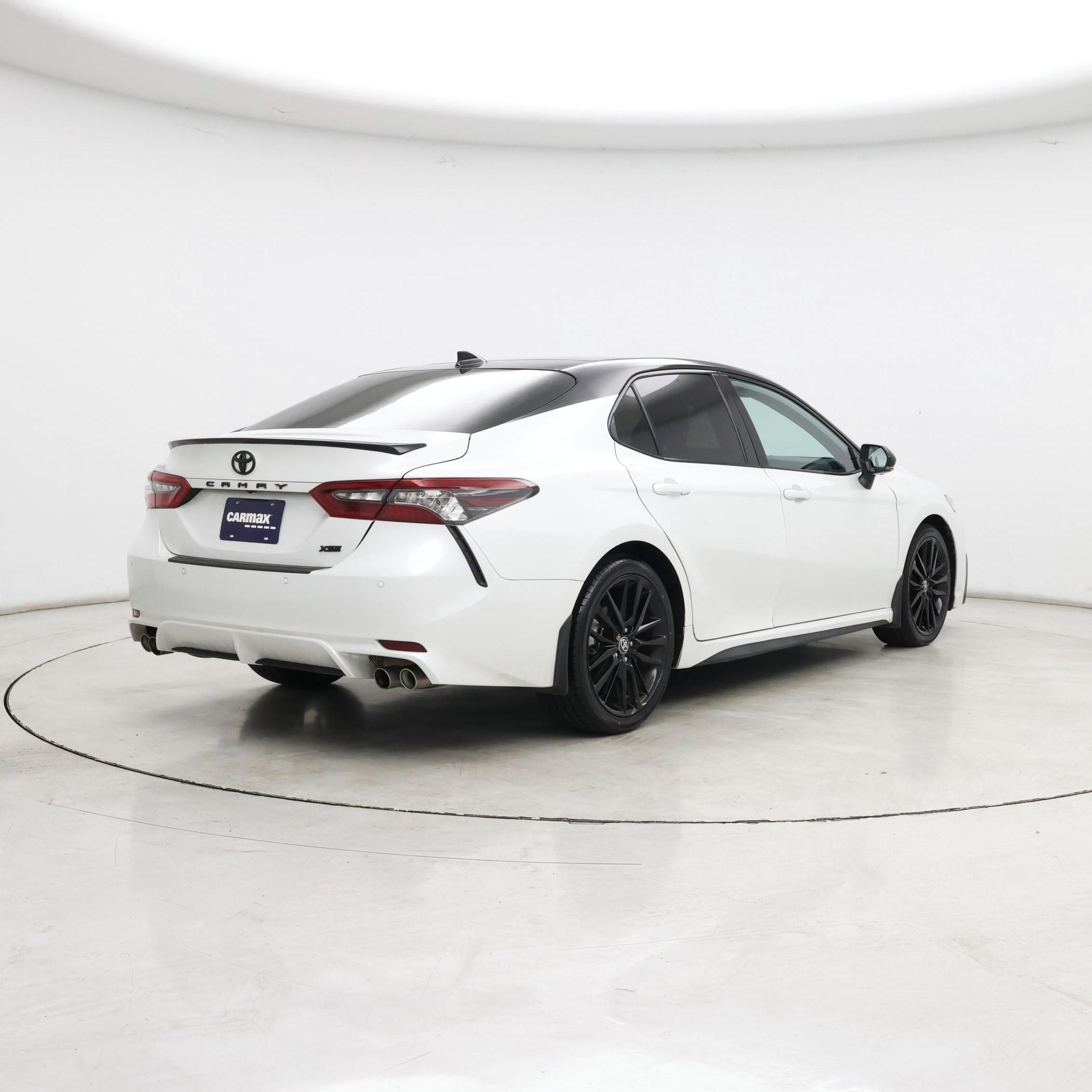 Thumbnail: 2023 Toyota Camry - 8