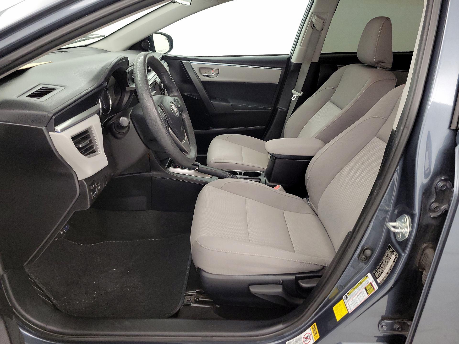 Thumbnail: 2015 Toyota Corolla - 11