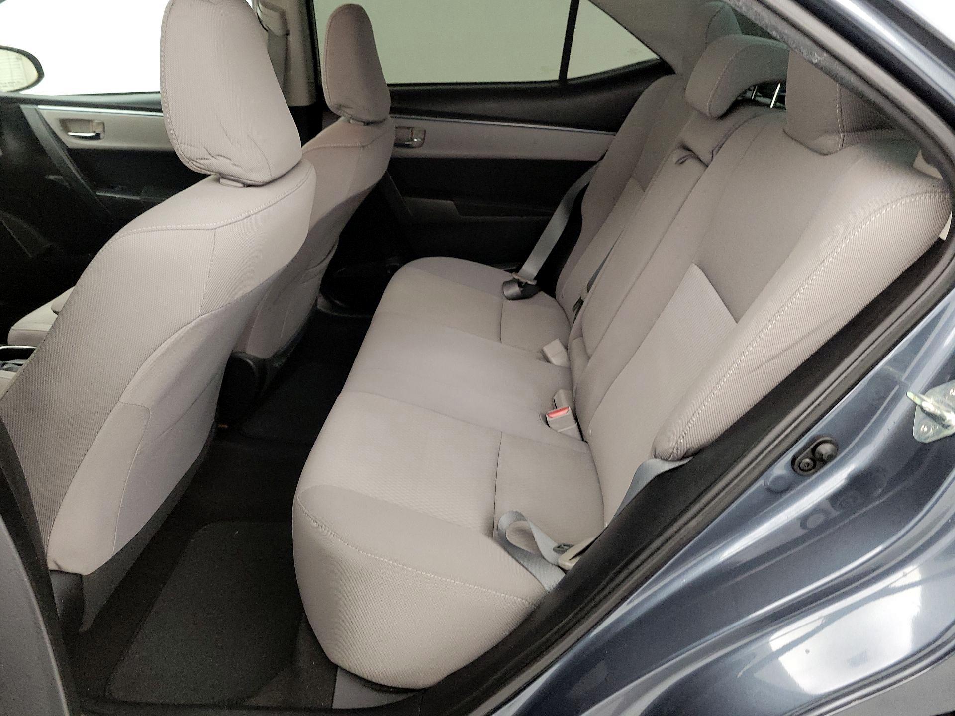 Thumbnail: 2015 Toyota Corolla - 19