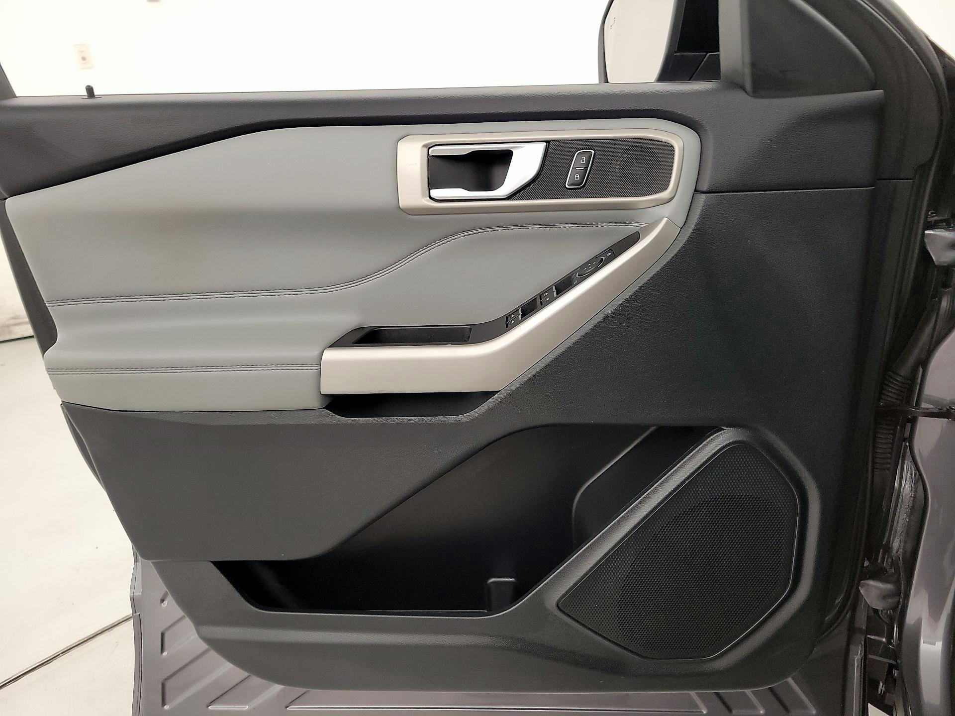 Thumbnail: 2023 Ford Explorer - 12