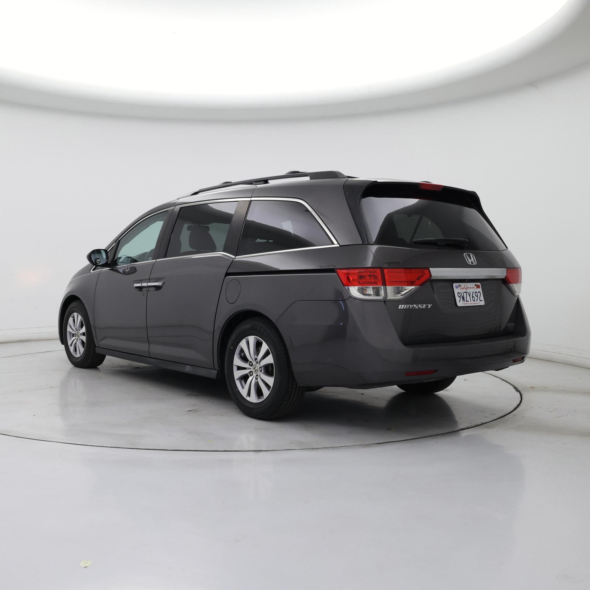 Thumbnail: 2015 Honda Odyssey - 2