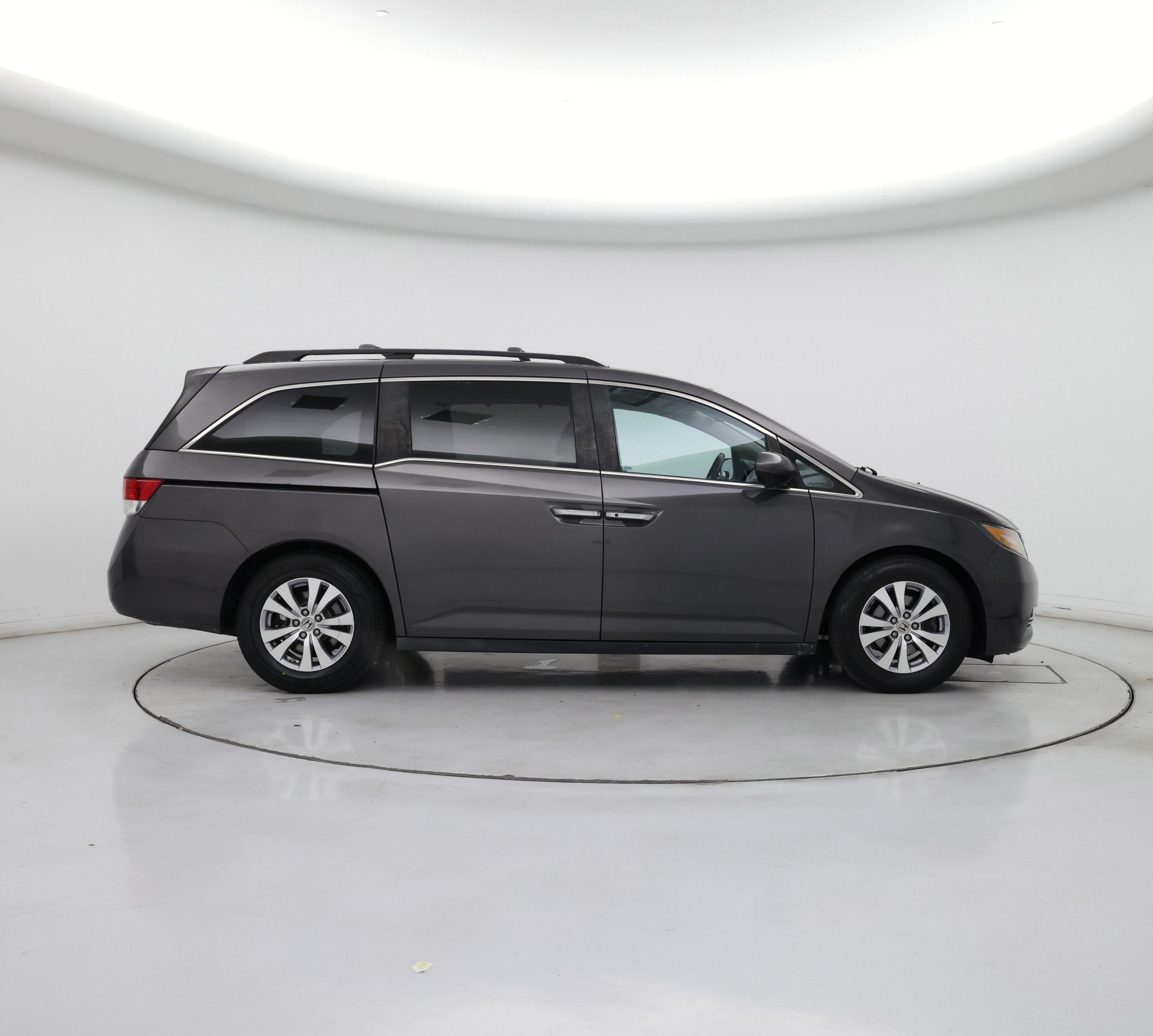 Thumbnail: 2015 Honda Odyssey - 7