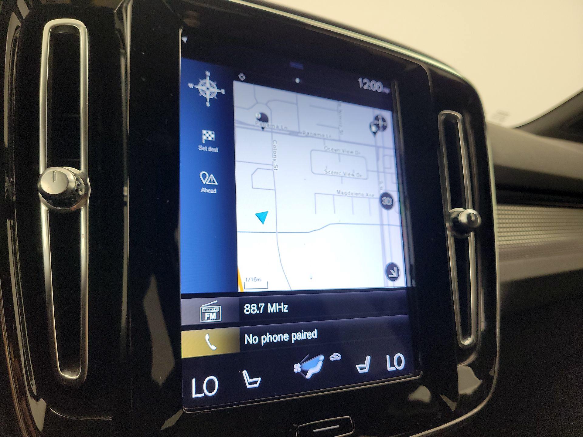 Thumbnail: 2019 Volvo XC40 - 14