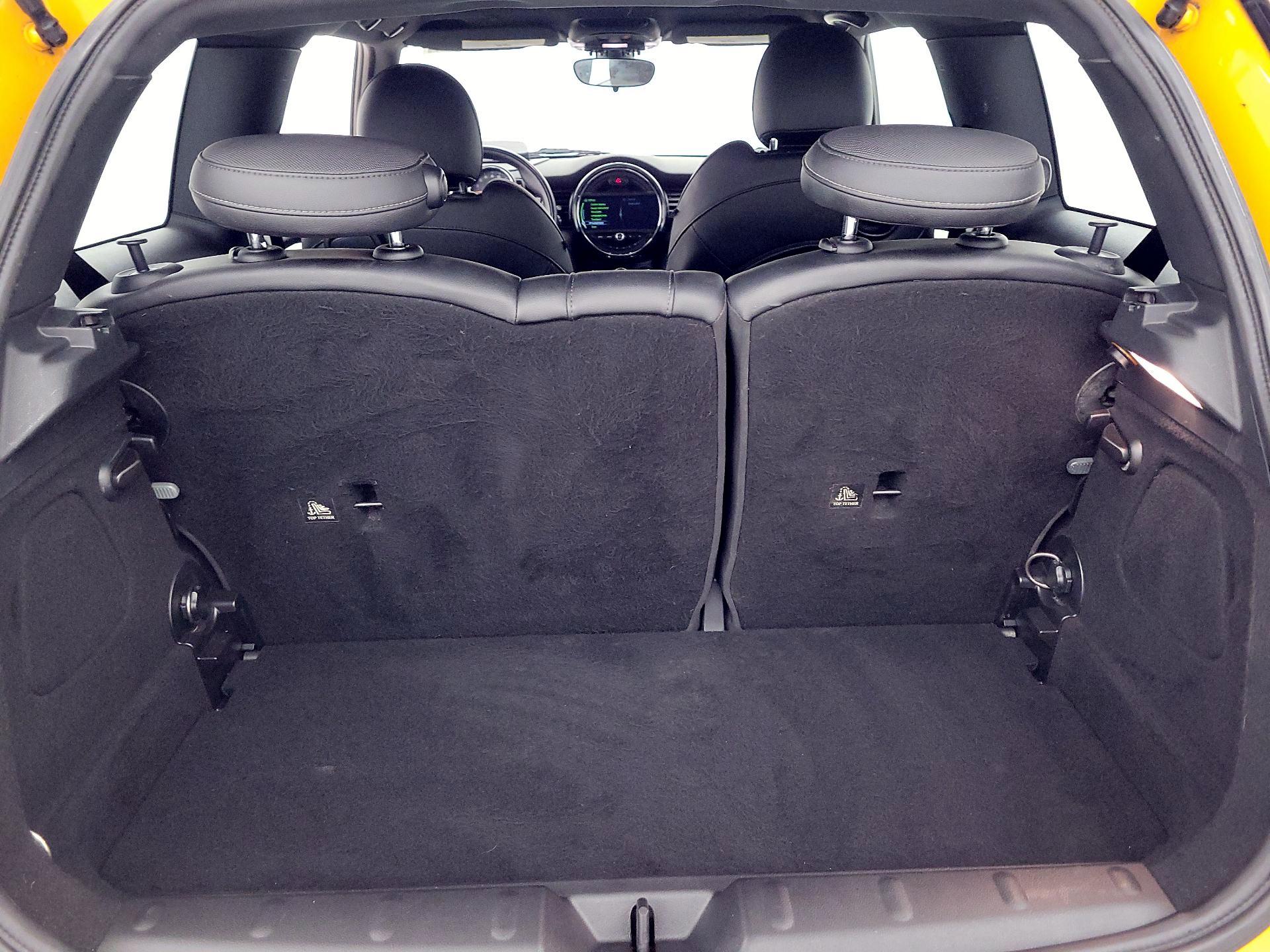 Thumbnail: 2015 MINI Cooper Hardtop - 20