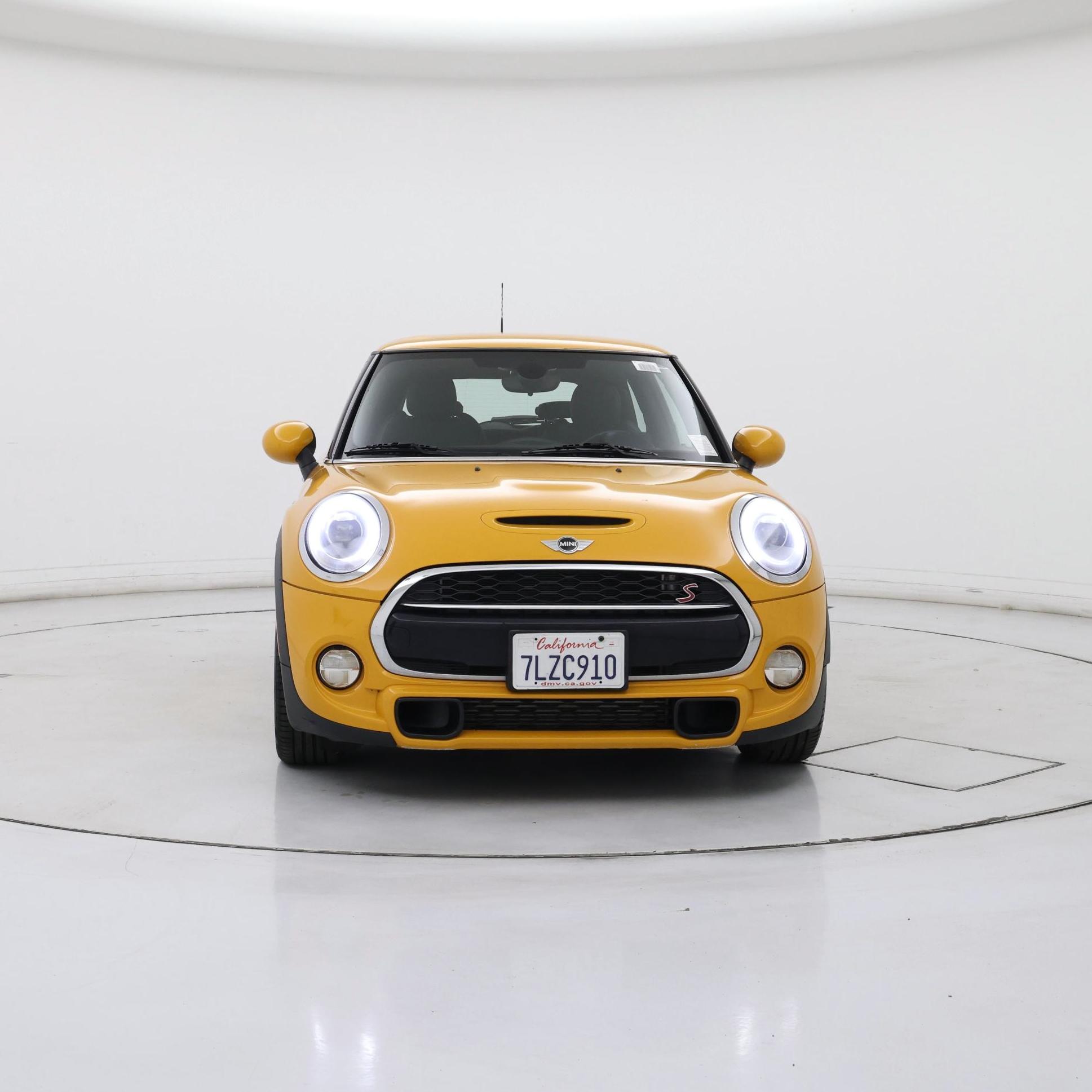 Thumbnail: 2015 MINI Cooper Hardtop - 5