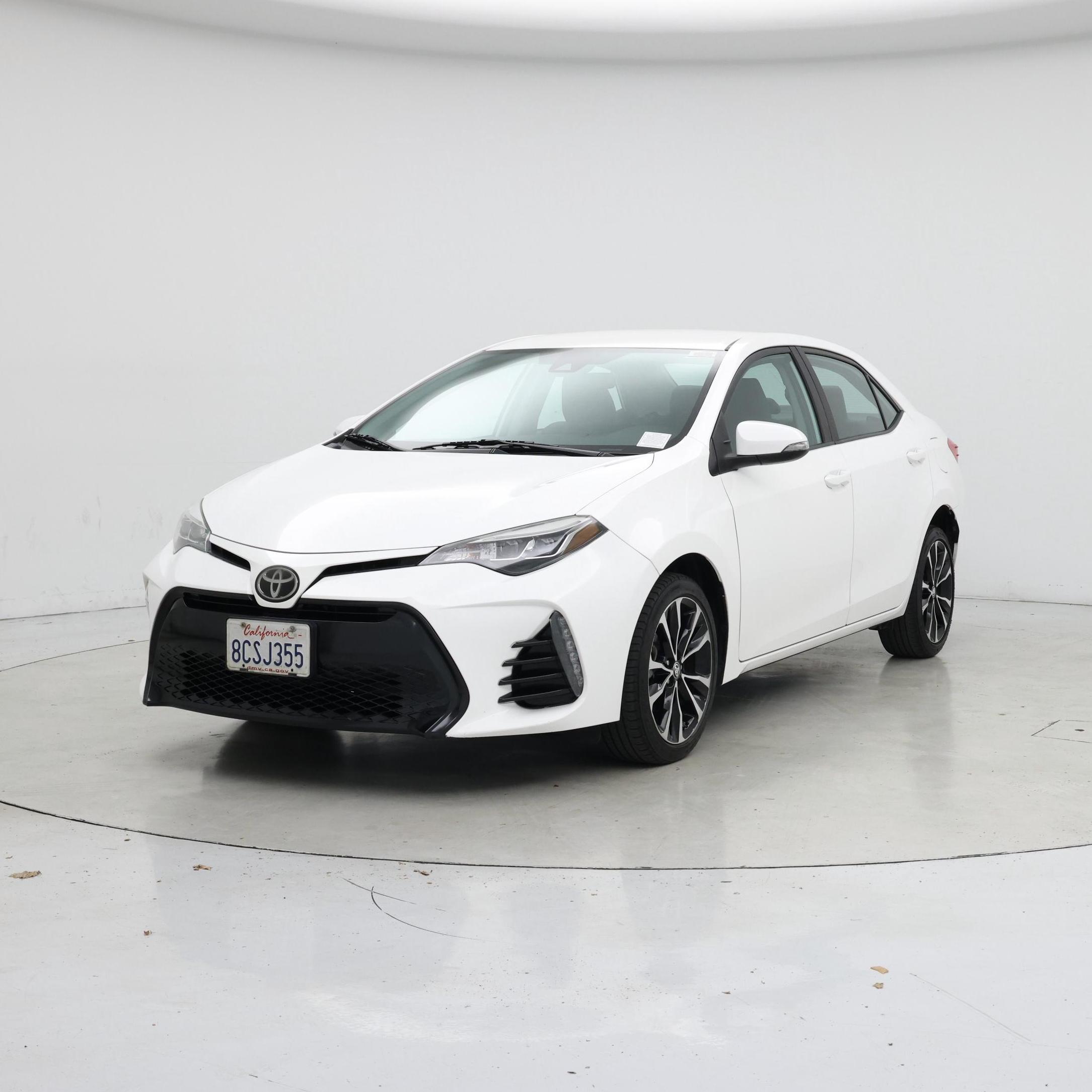Thumbnail: 2018 Toyota Corolla - 4