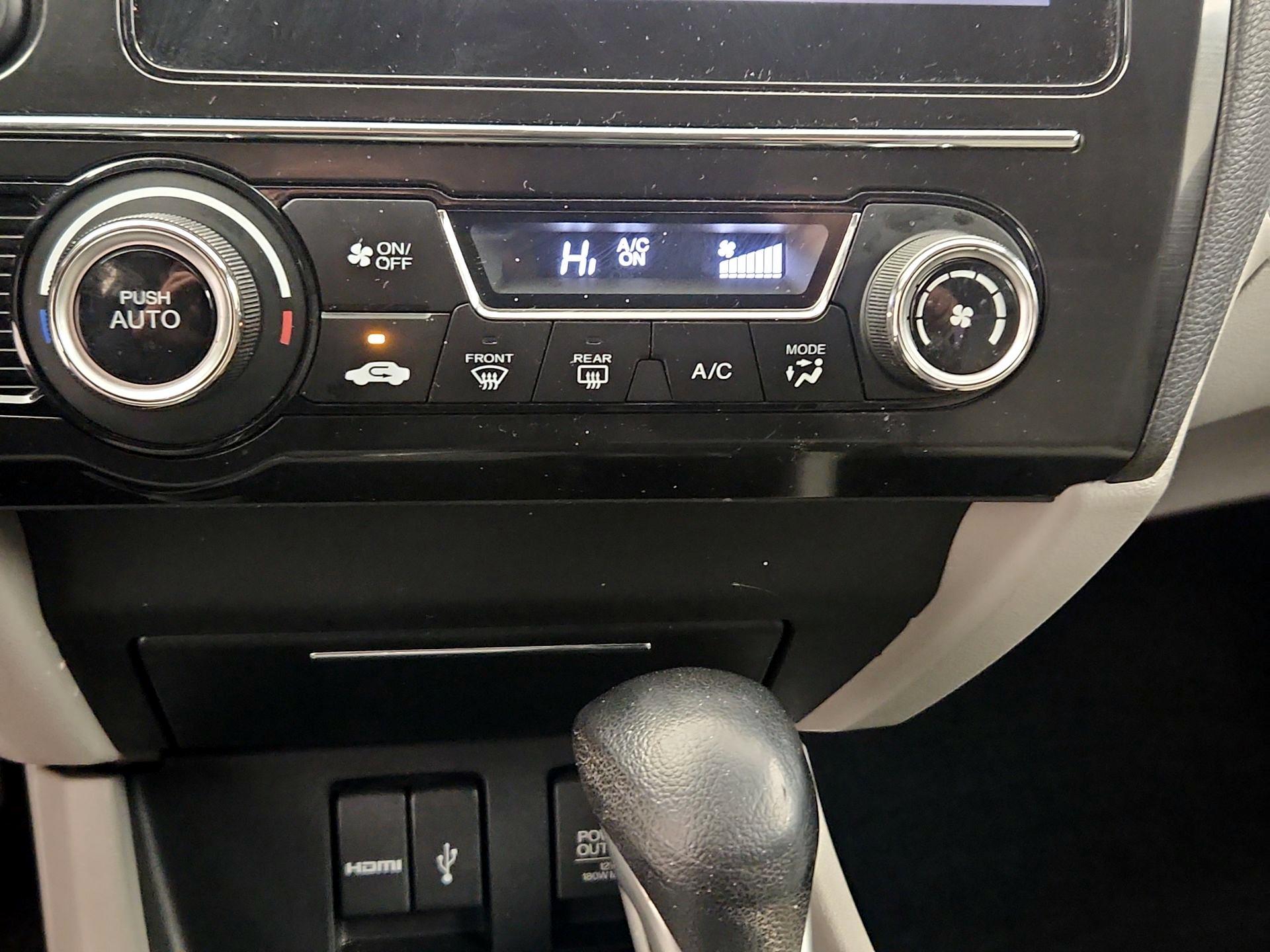 Thumbnail: 2015 Honda Civic - 16