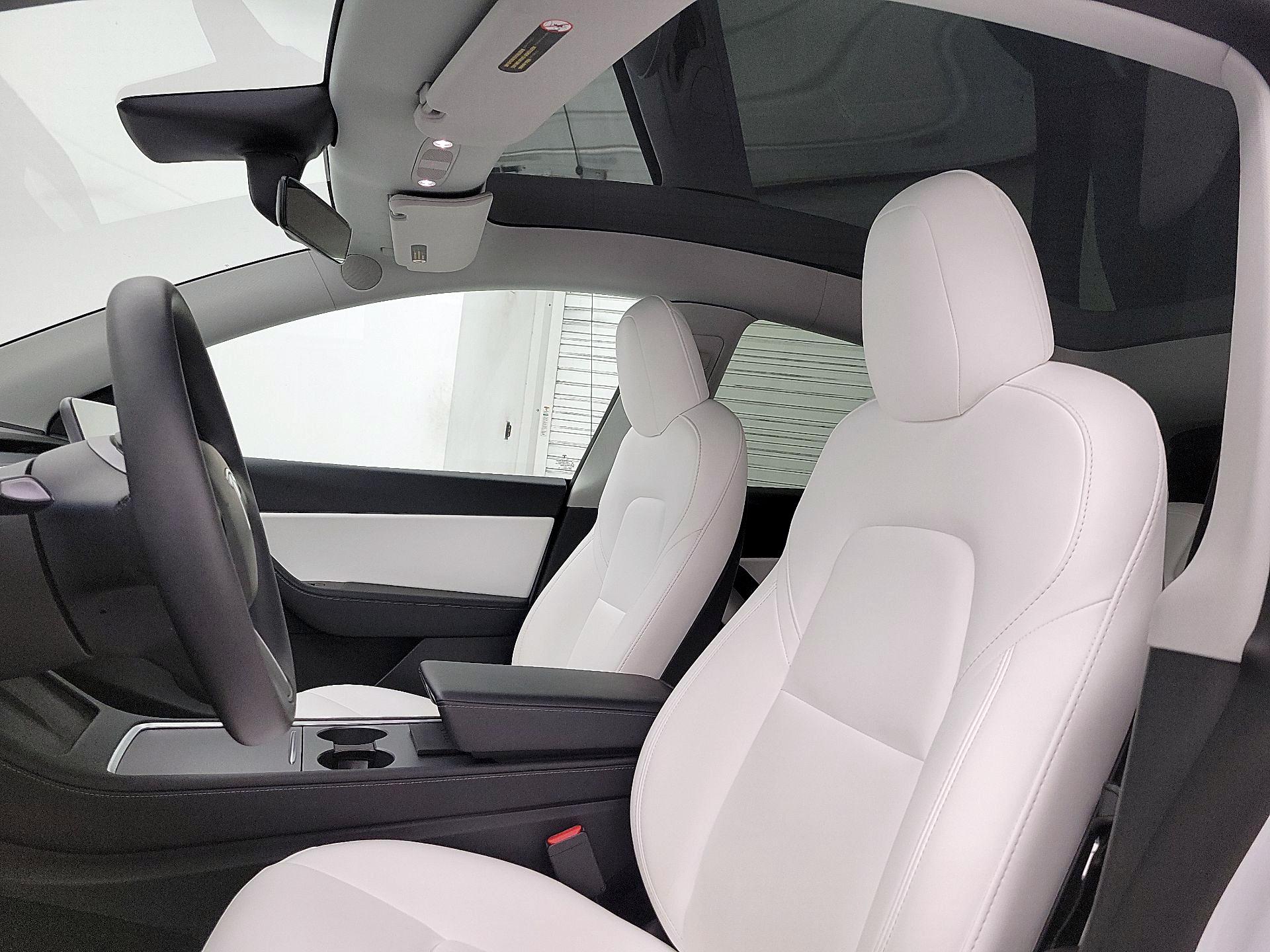 Thumbnail: 2021 Tesla Model Y - 18