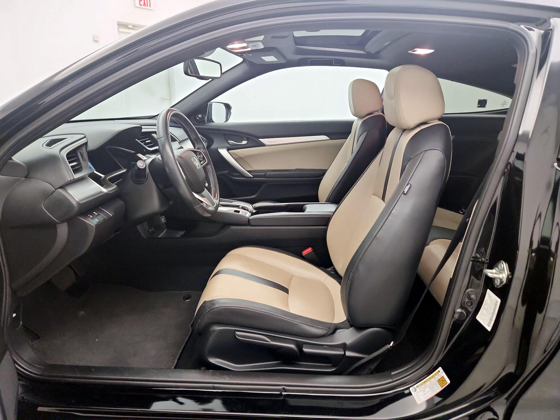 Thumbnail: 2017 Honda Civic - 11