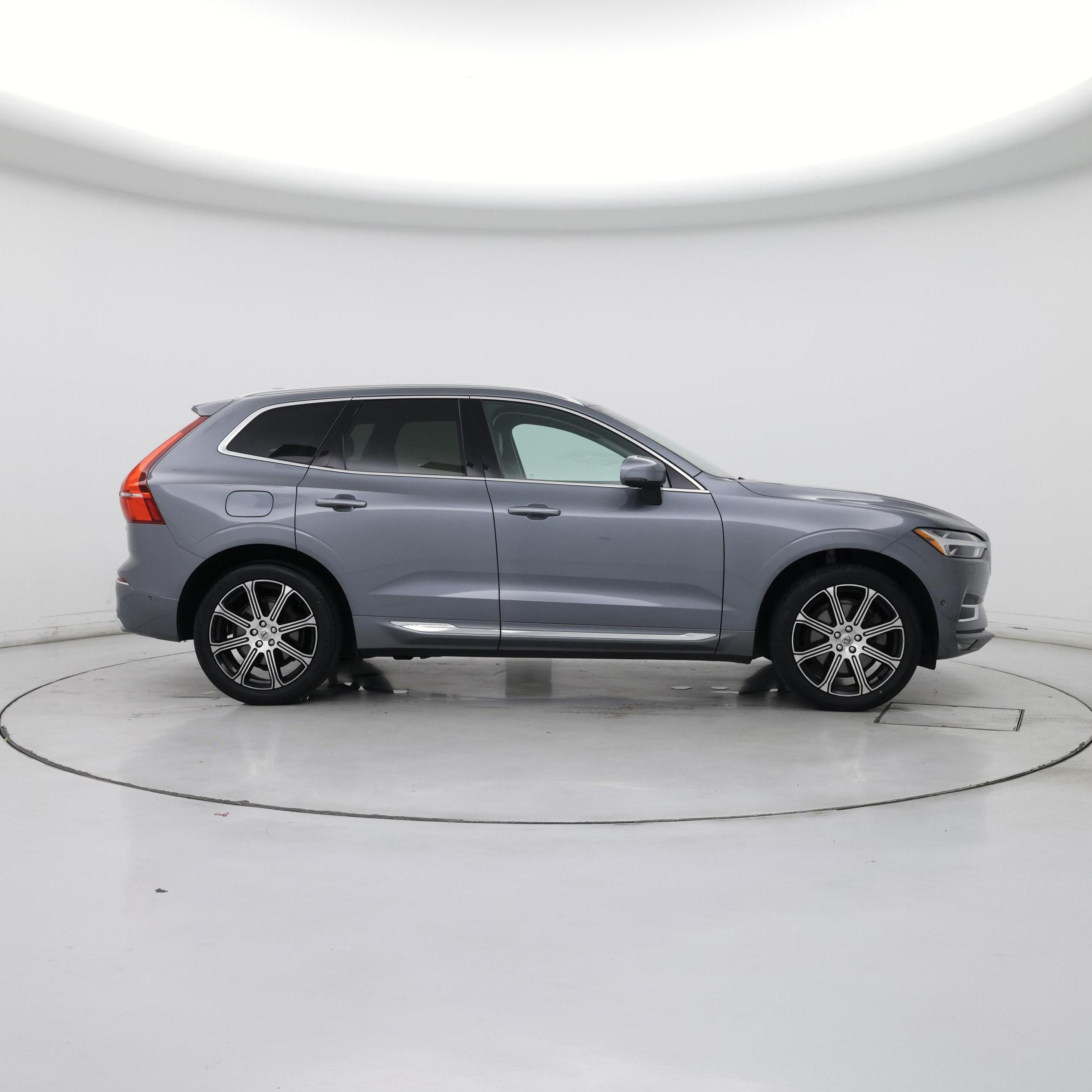 Thumbnail: 2019 Volvo XC60 - 7