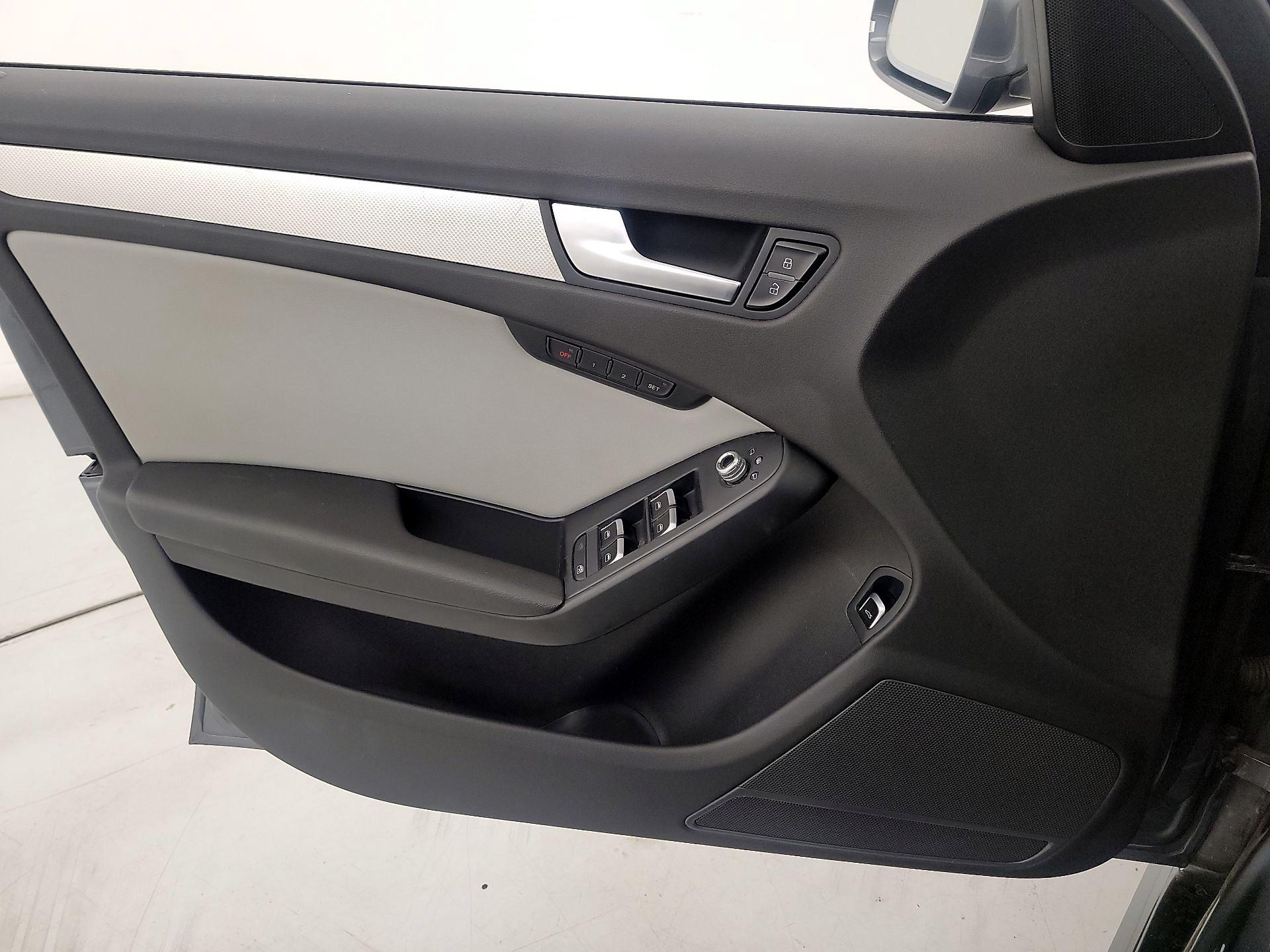 Thumbnail: 2016 Audi A4 - 12