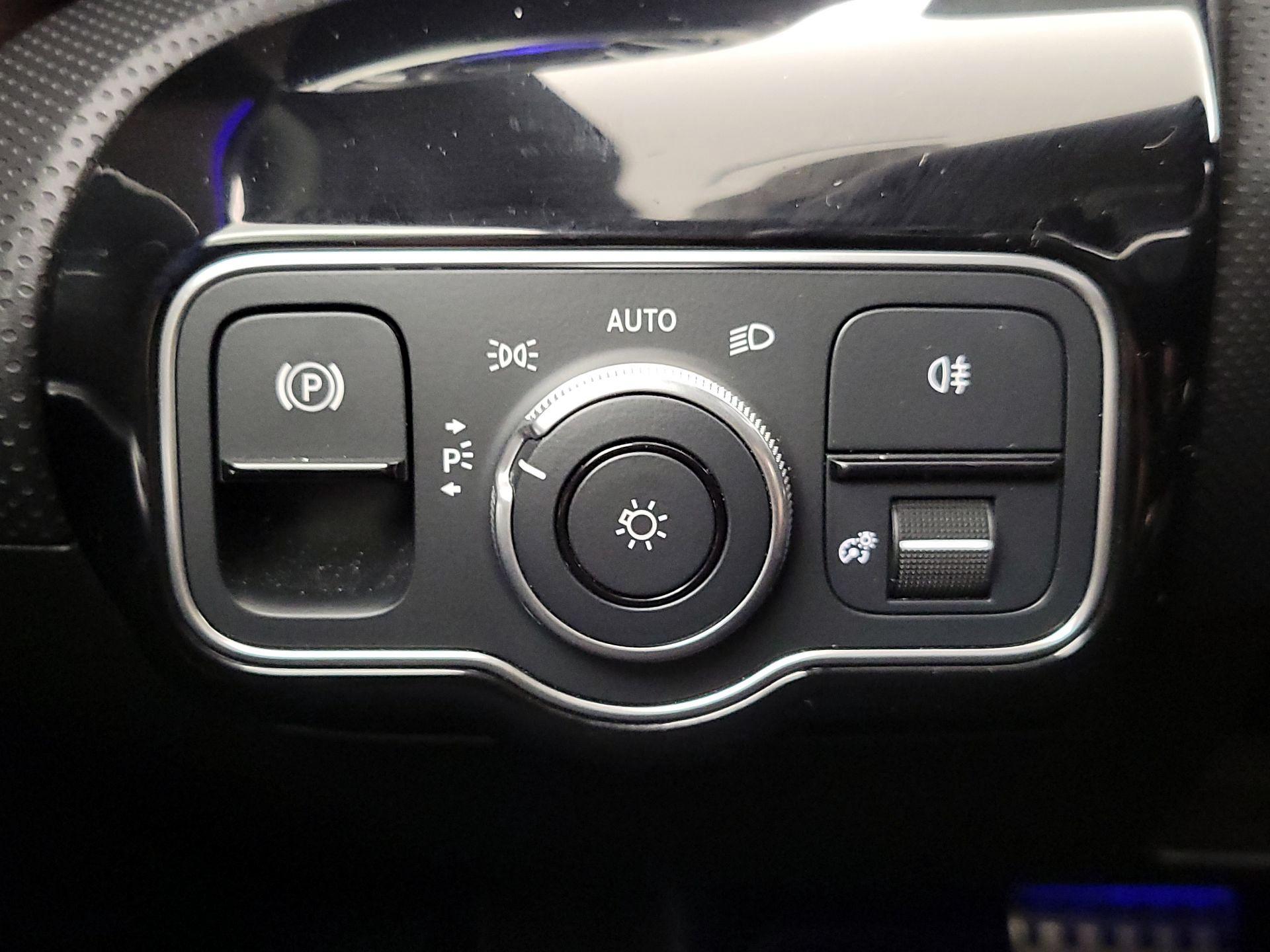 Thumbnail: 2022 Mercedes-Benz A-Class - 13