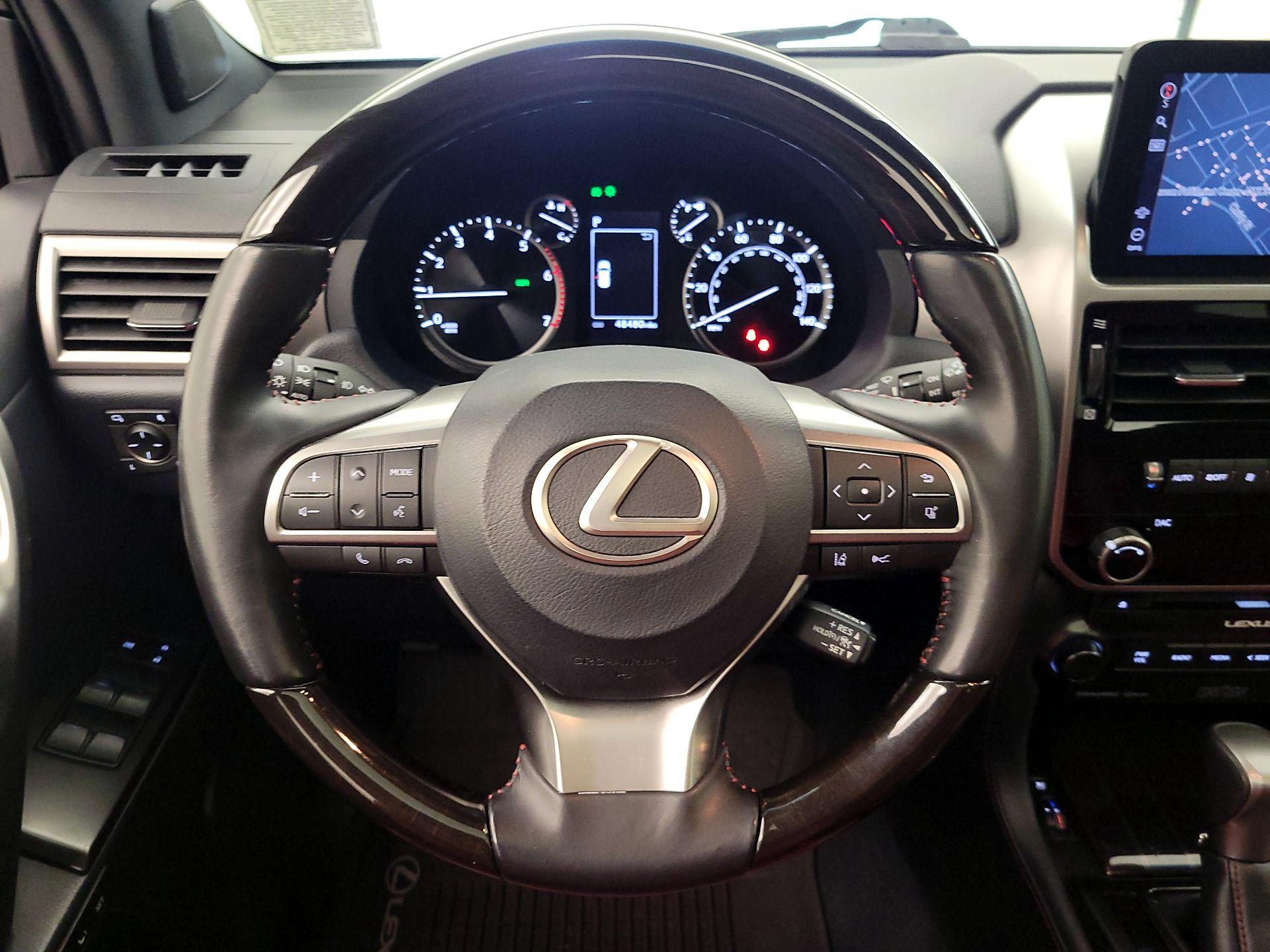 Thumbnail: 2023 Lexus GX - 10