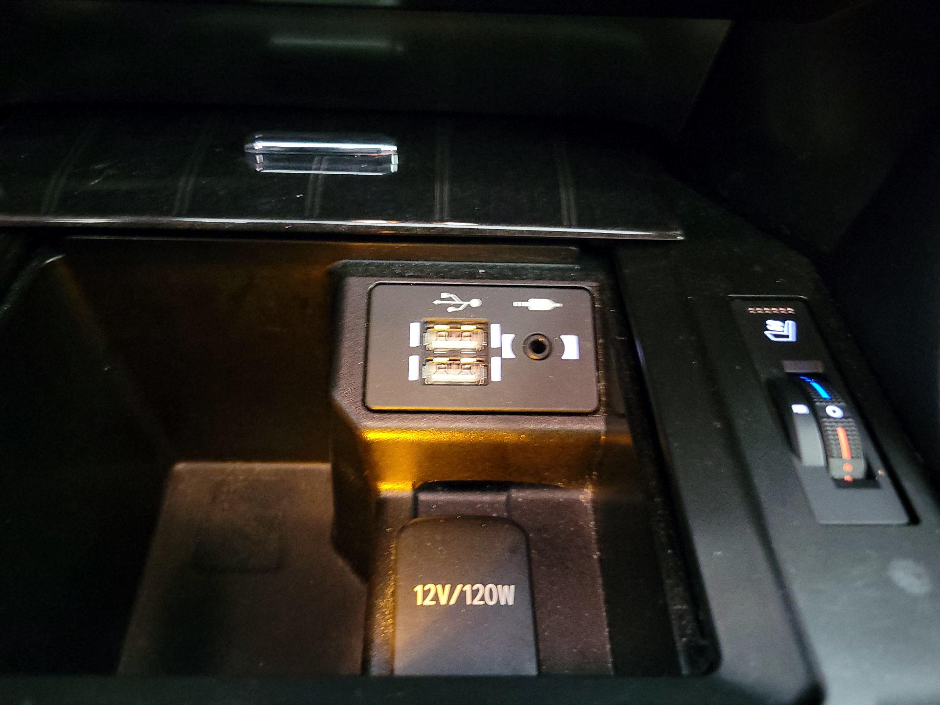 Thumbnail: 2023 Lexus GX - 19