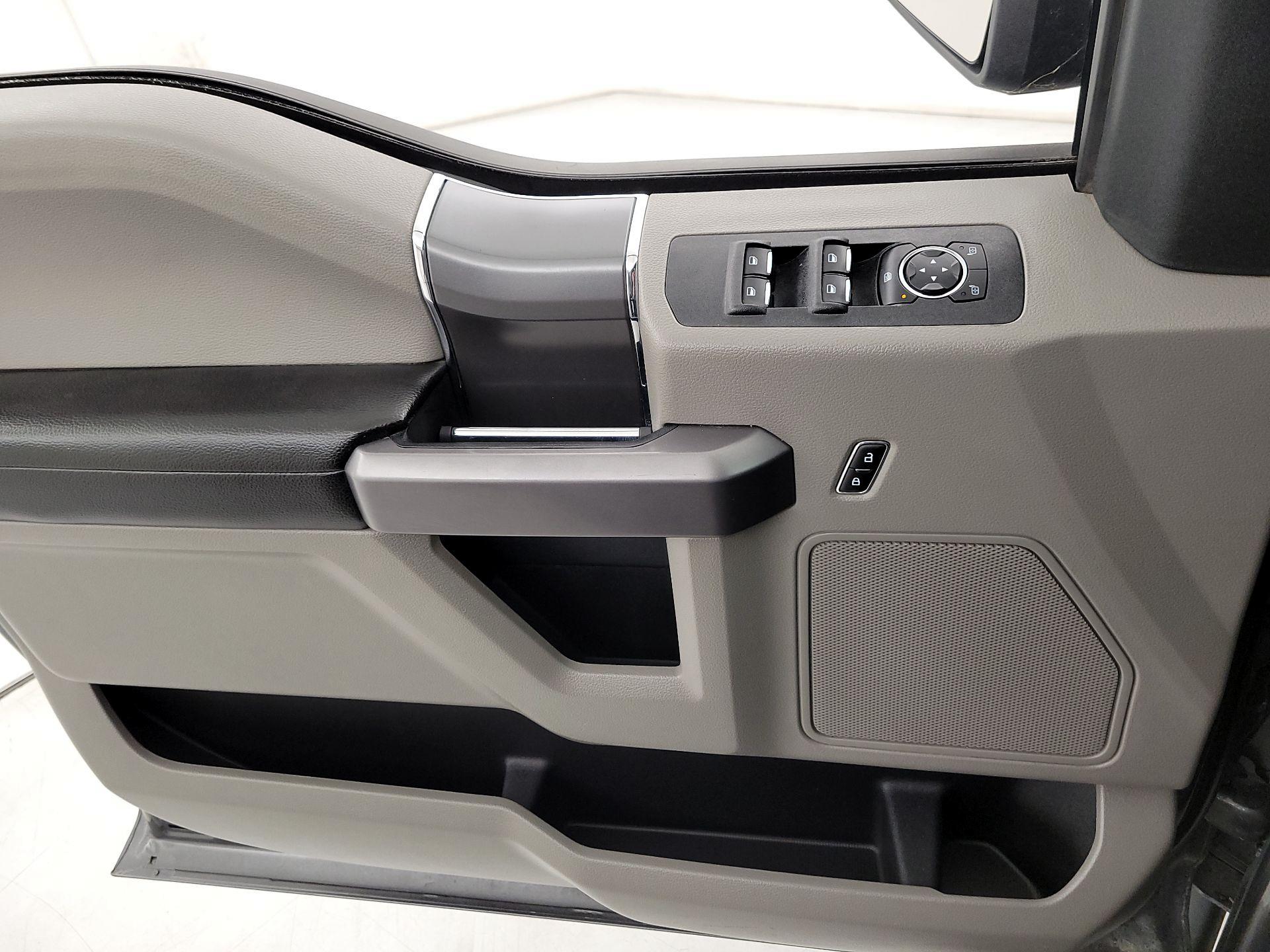 Thumbnail: 2019 Ford F-150 - 12