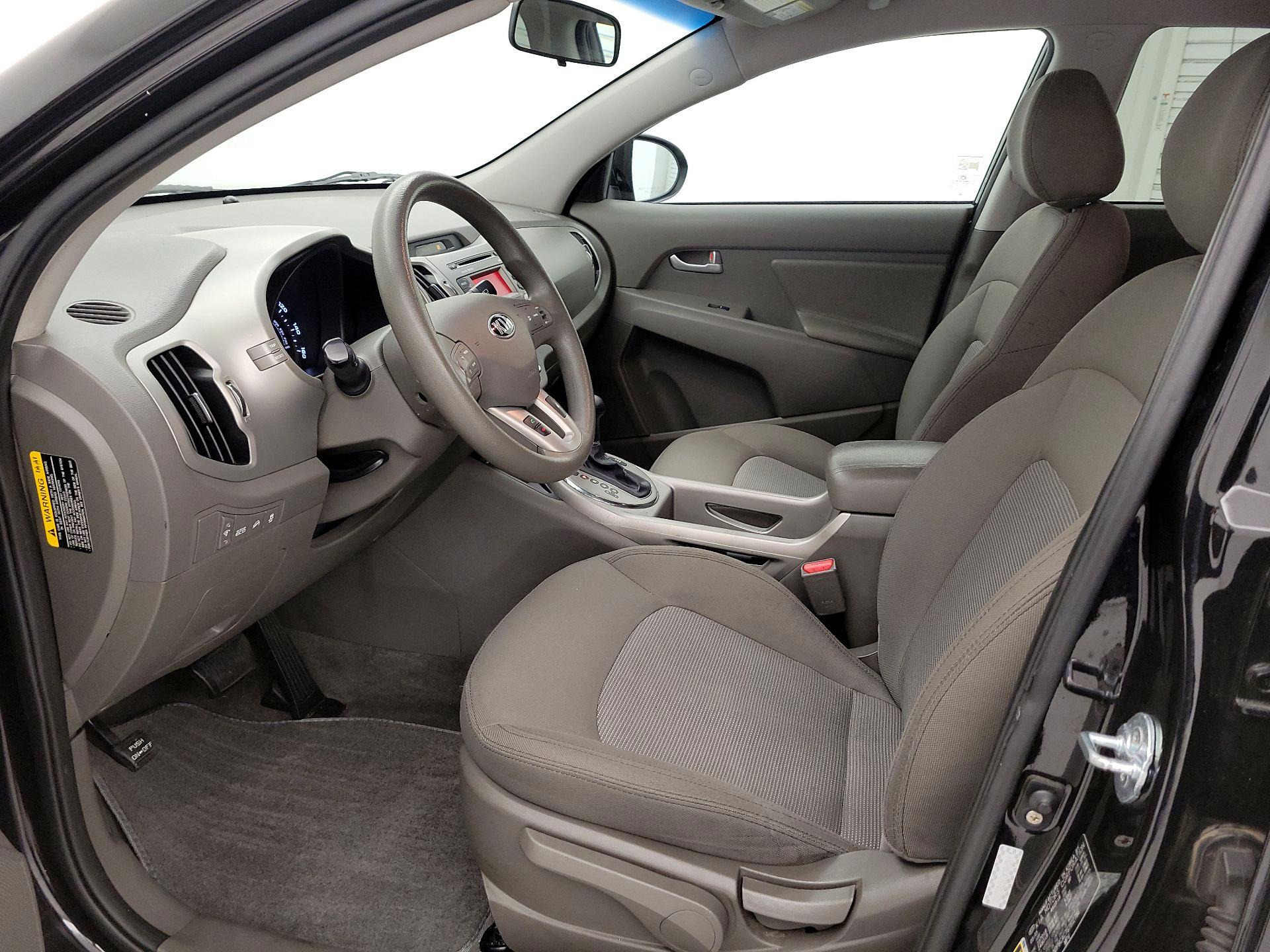 Thumbnail: 2016 Kia Sportage - 11