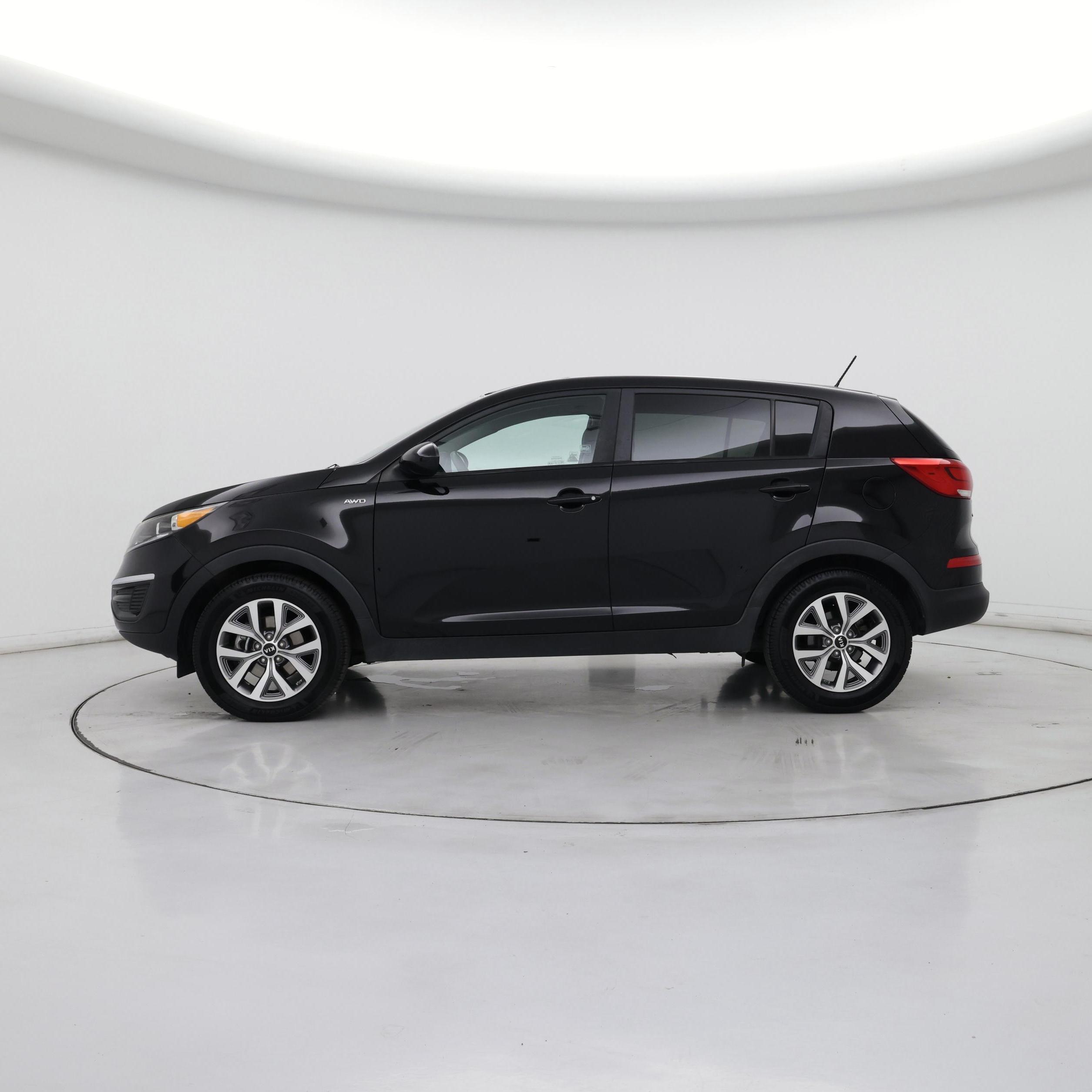 Thumbnail: 2016 Kia Sportage - 3