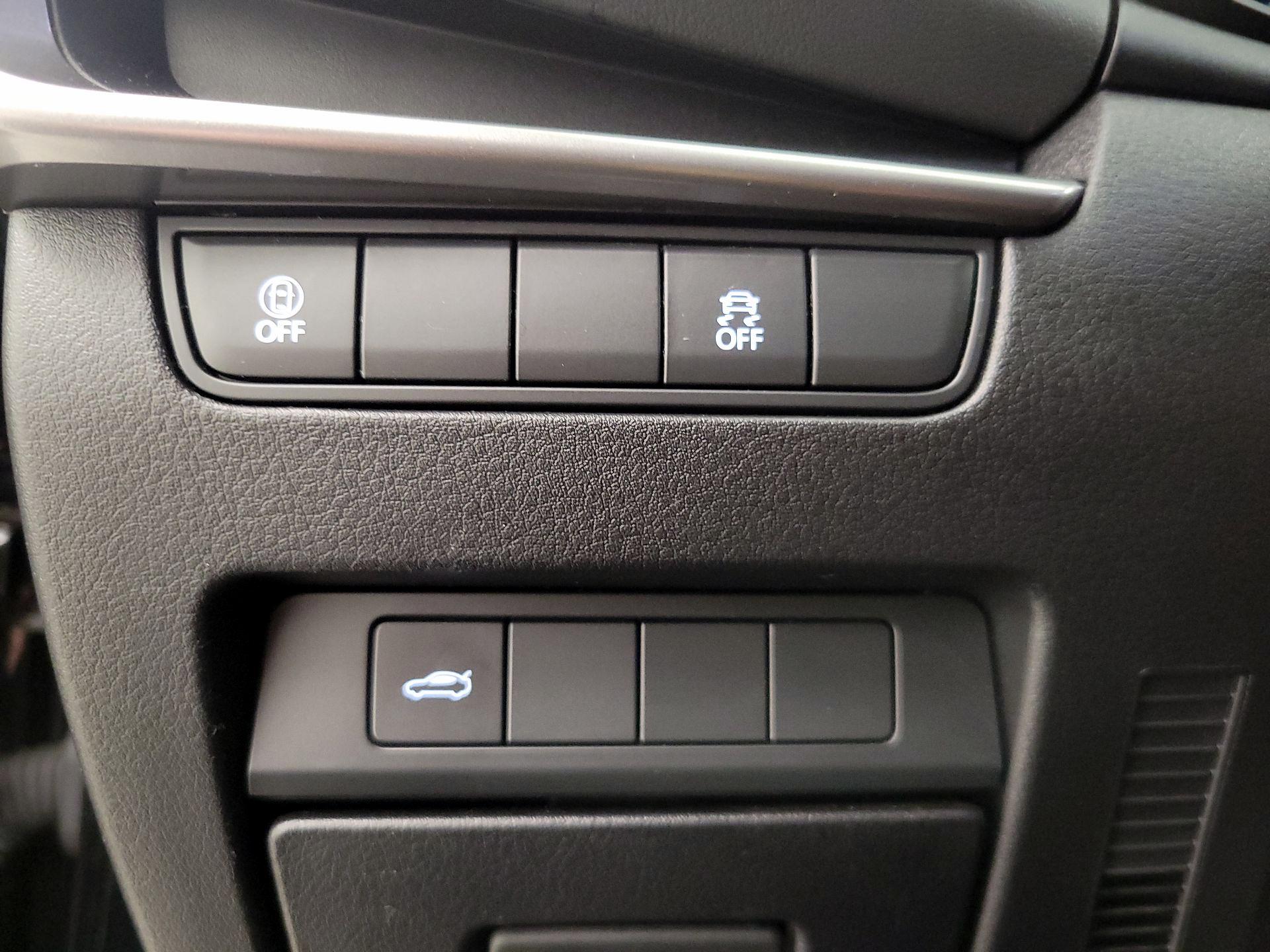 Thumbnail: 2021 Mazda Mazda3 - 13