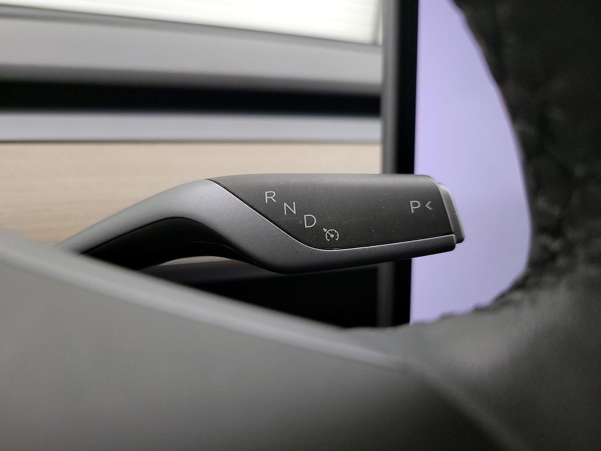 Thumbnail: 2023 Tesla Model 3 - 17