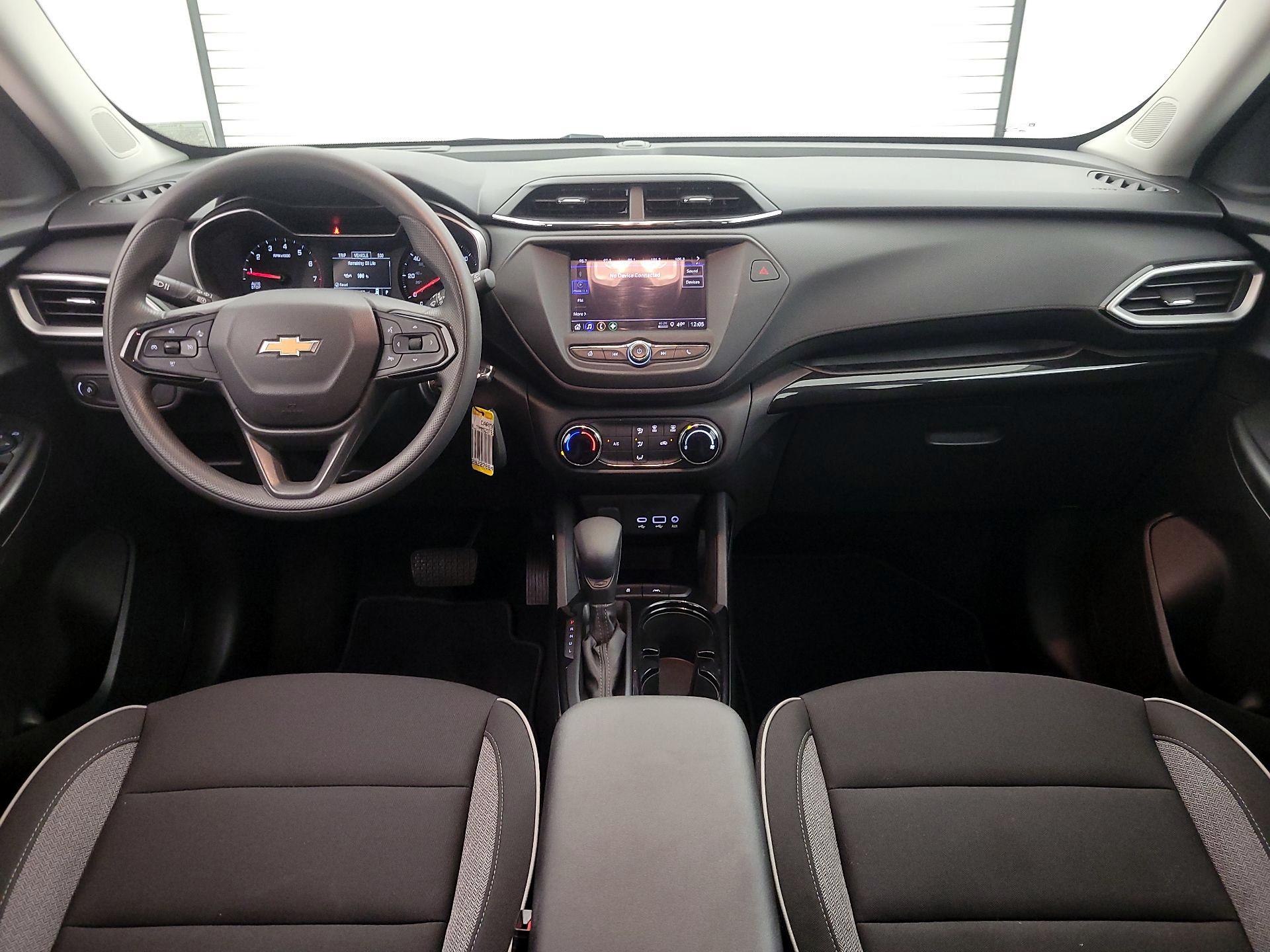 Thumbnail: 2023 Chevrolet TrailBlazer - 9