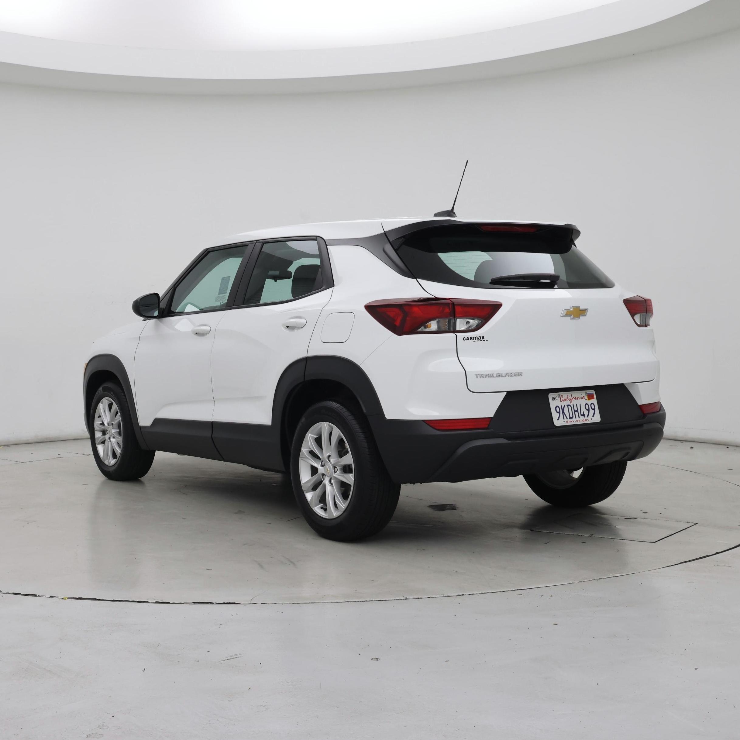 Thumbnail: 2023 Chevrolet TrailBlazer - 2