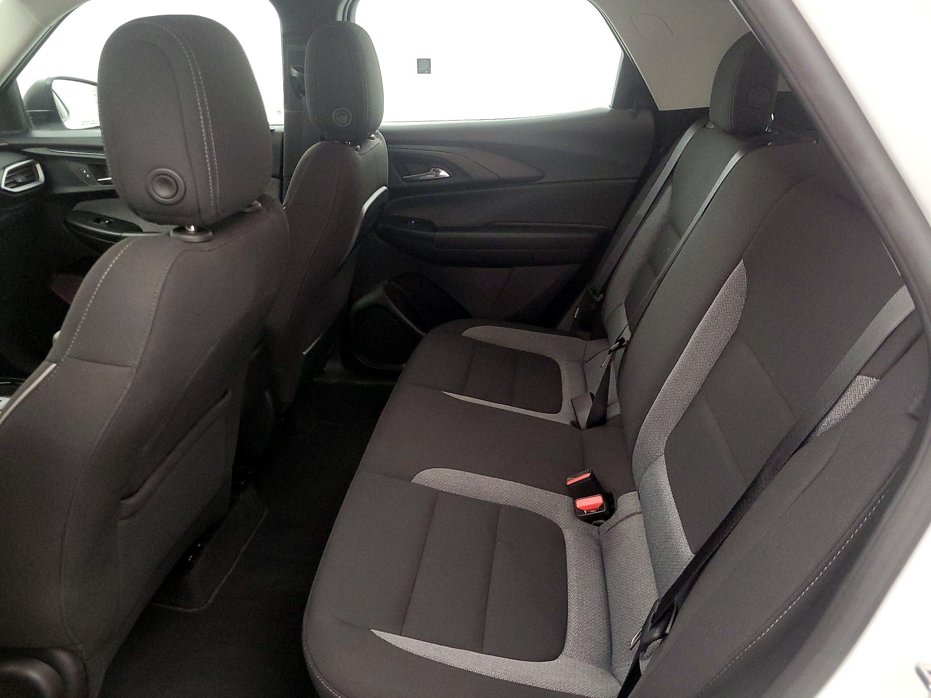 Thumbnail: 2023 Chevrolet TrailBlazer - 19