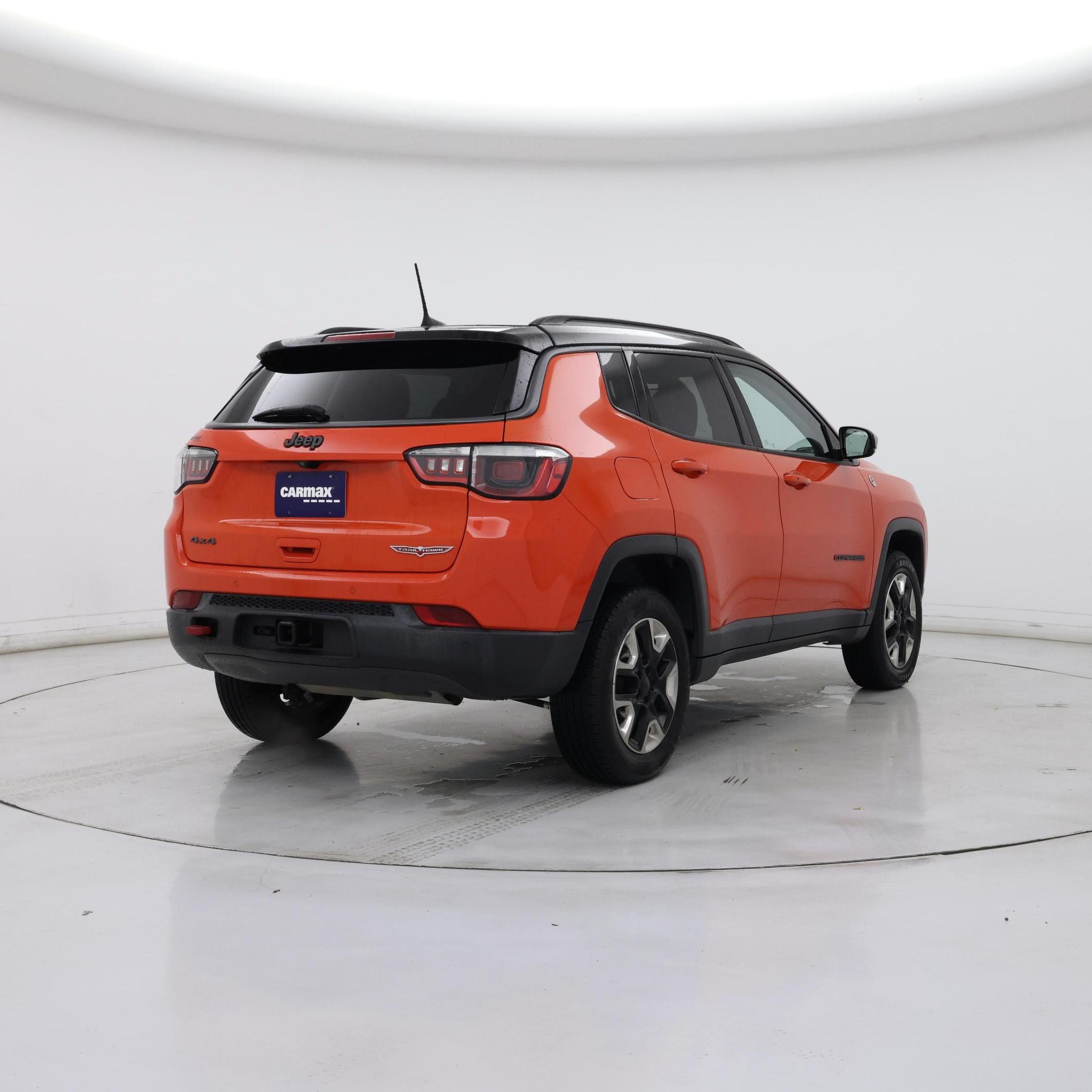 Thumbnail: 2018 Jeep Compass - 8