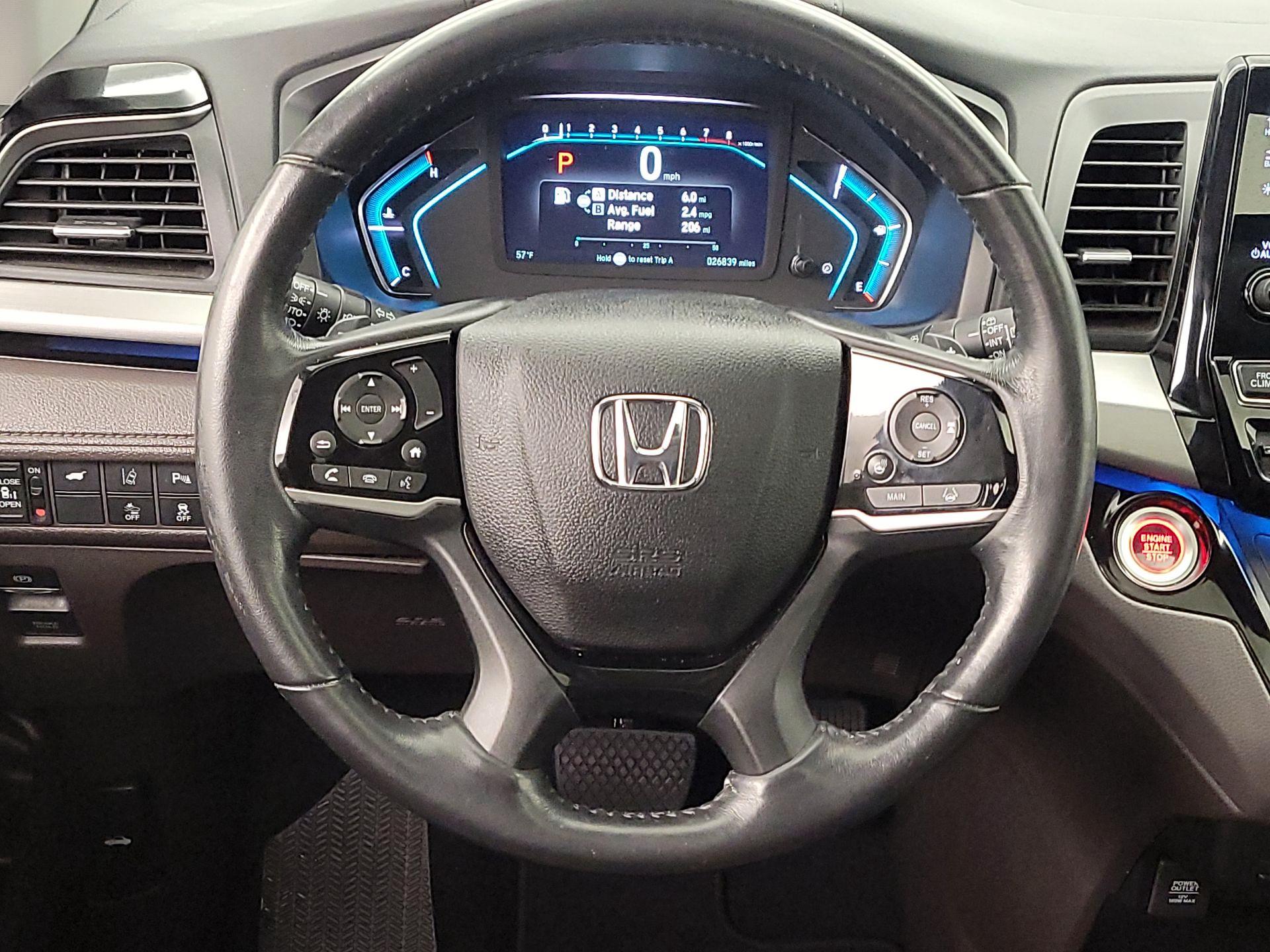 Thumbnail: 2018 Honda Odyssey - 10