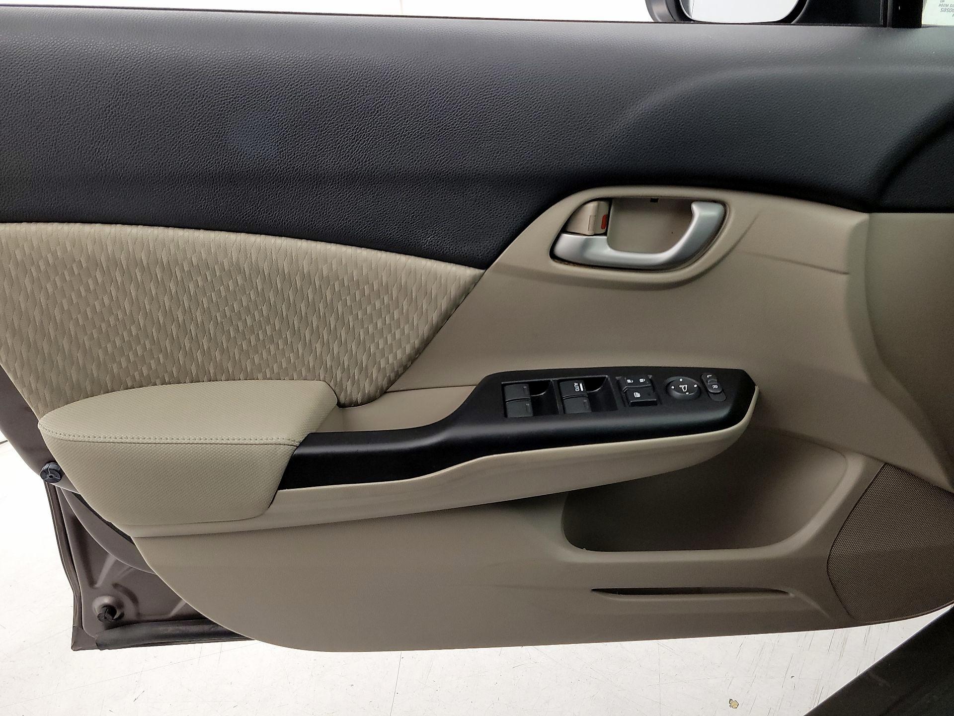 Thumbnail: 2015 Honda Civic - 12