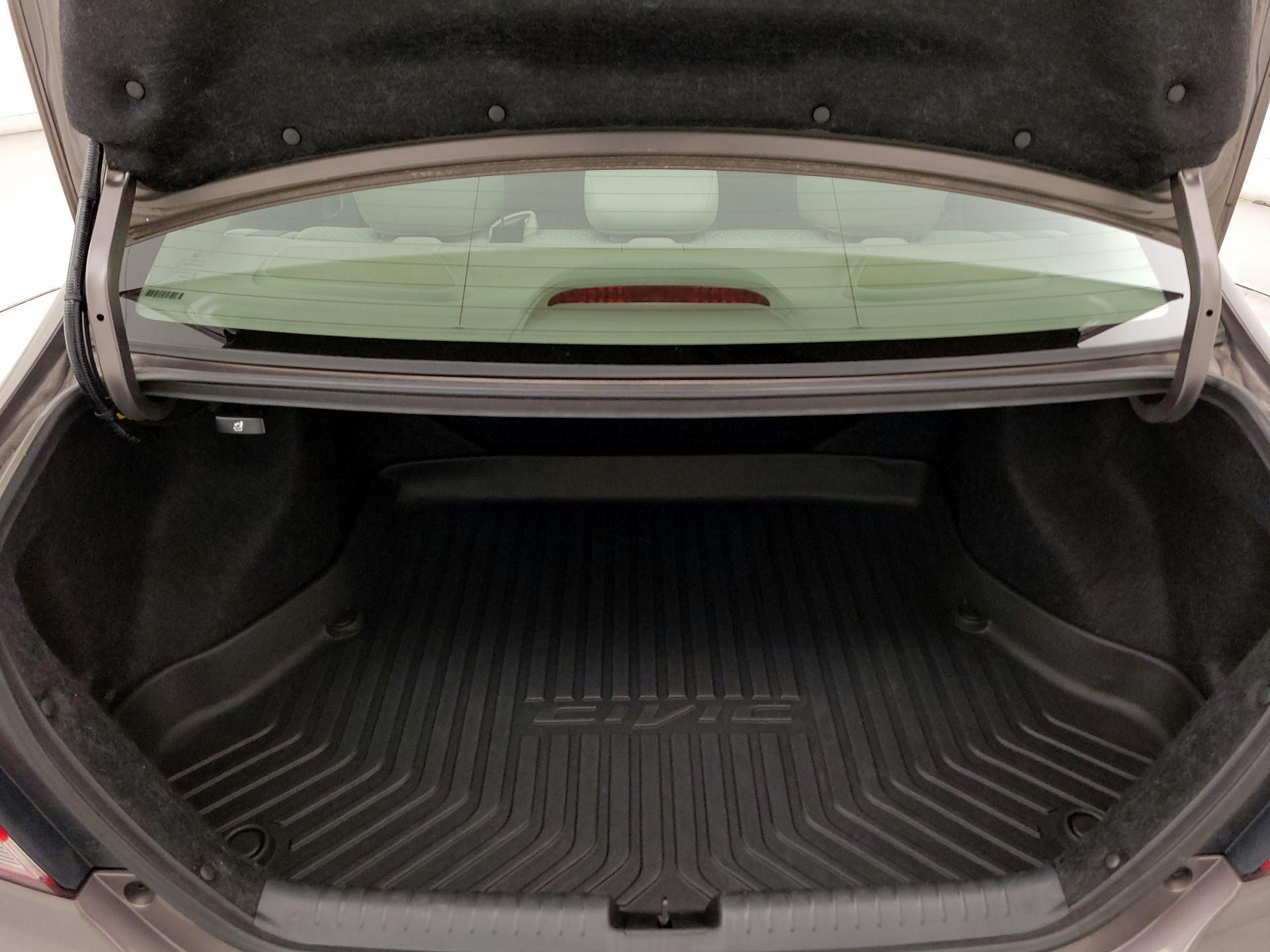 Thumbnail: 2015 Honda Civic - 20