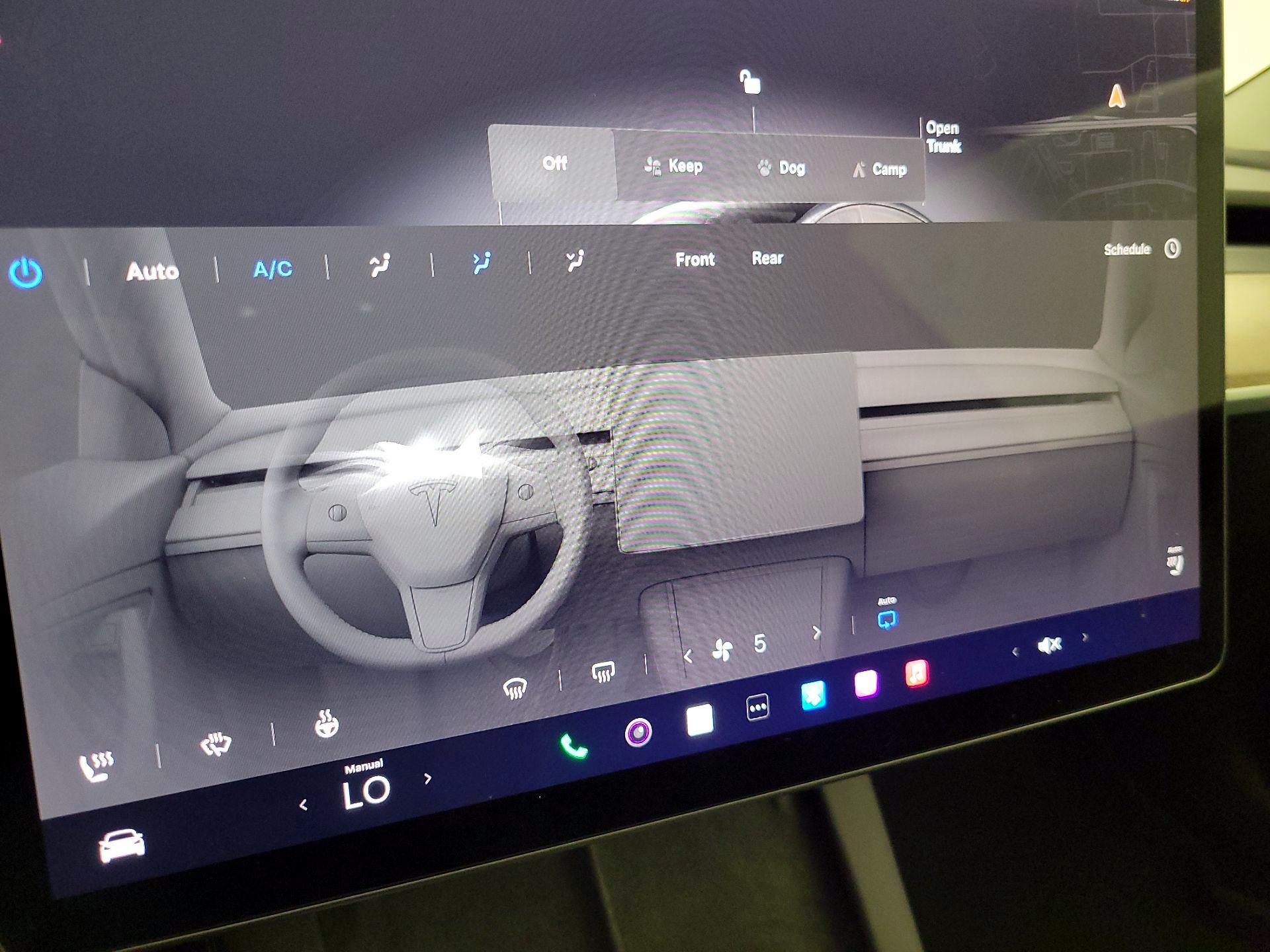 Thumbnail: 2023 Tesla Model 3 - 16