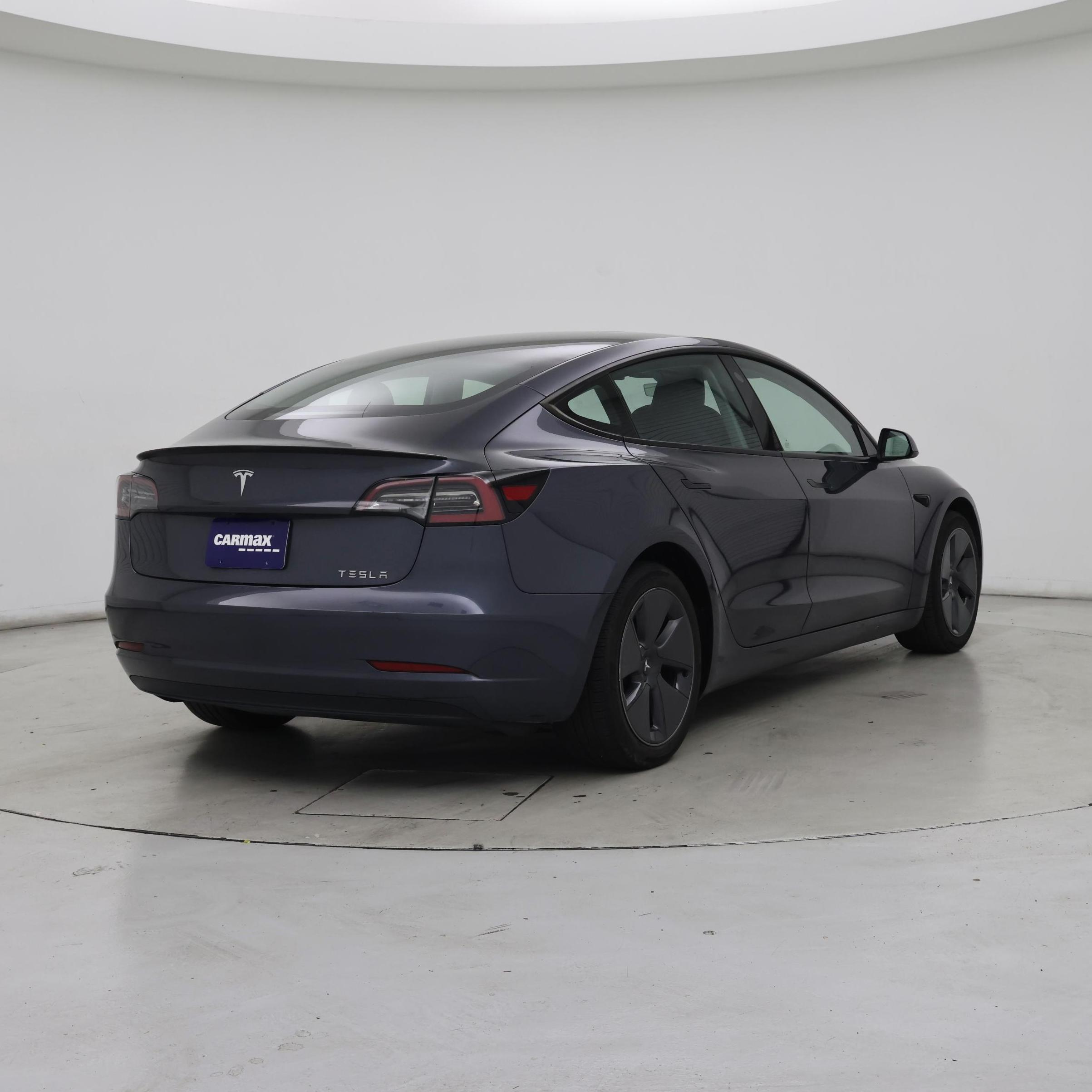 Thumbnail: 2023 Tesla Model 3 - 8