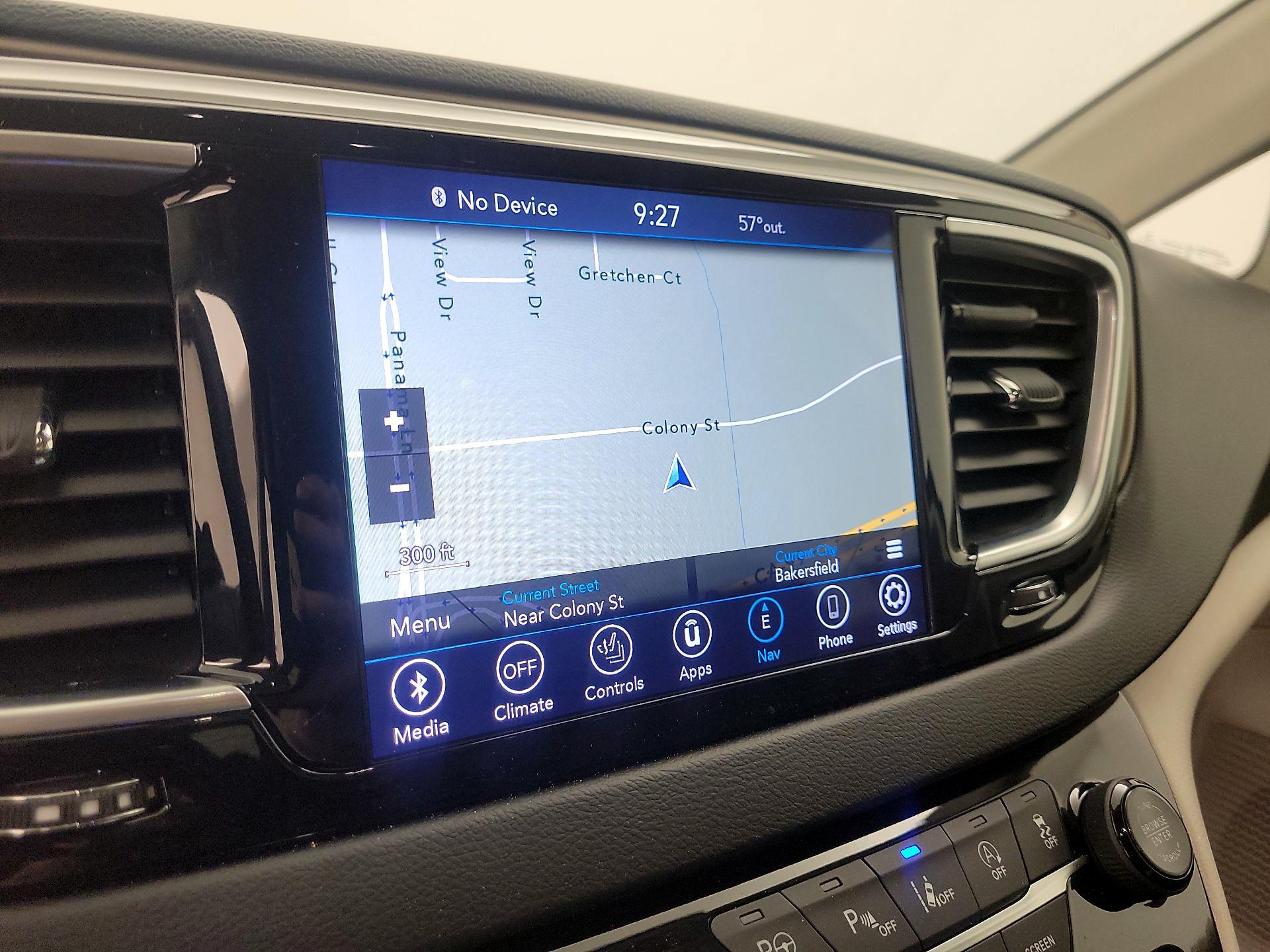 Thumbnail: 2019 Chrysler Pacifica - 14