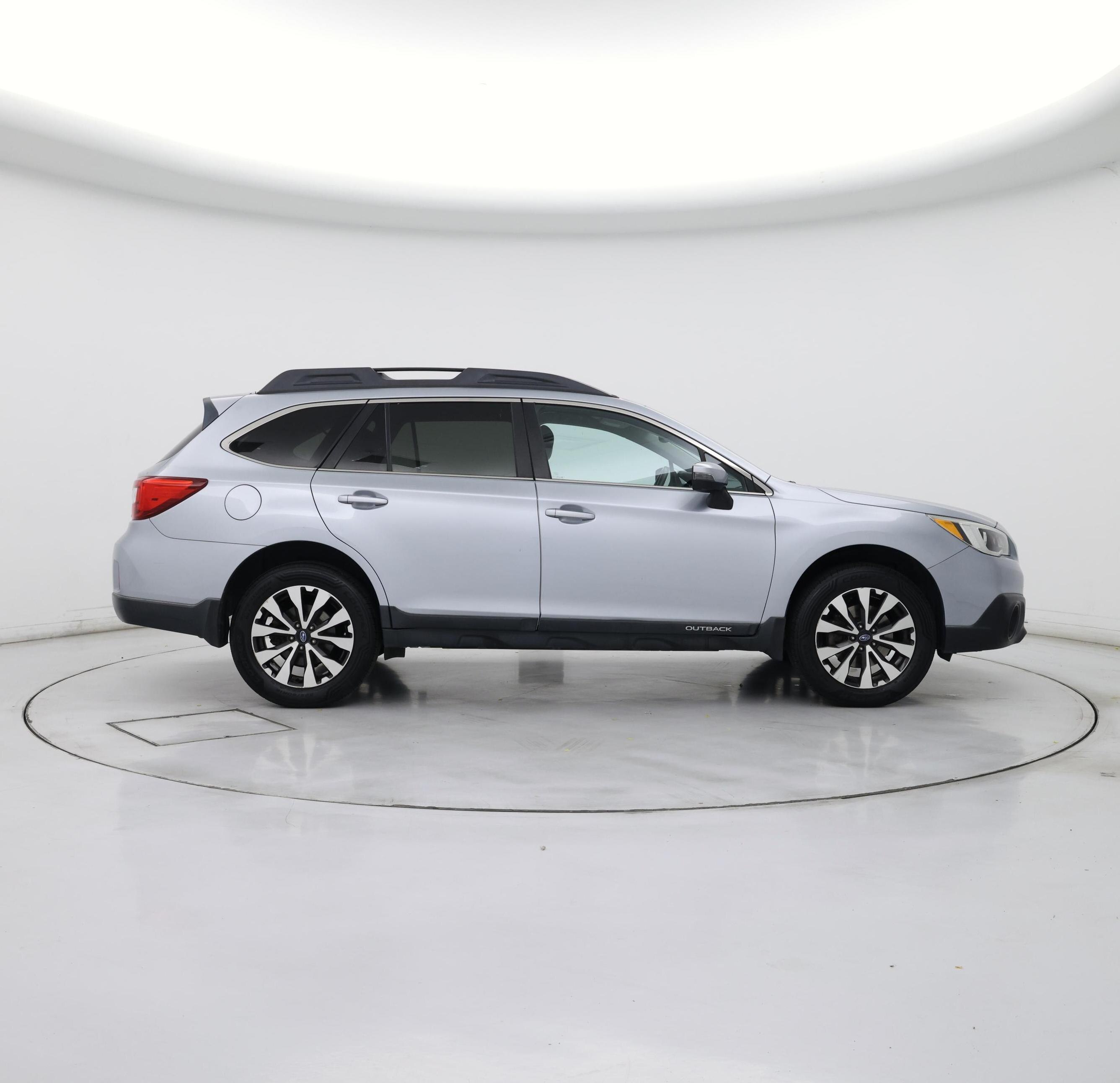 Thumbnail: 2015 Subaru Outback - 7