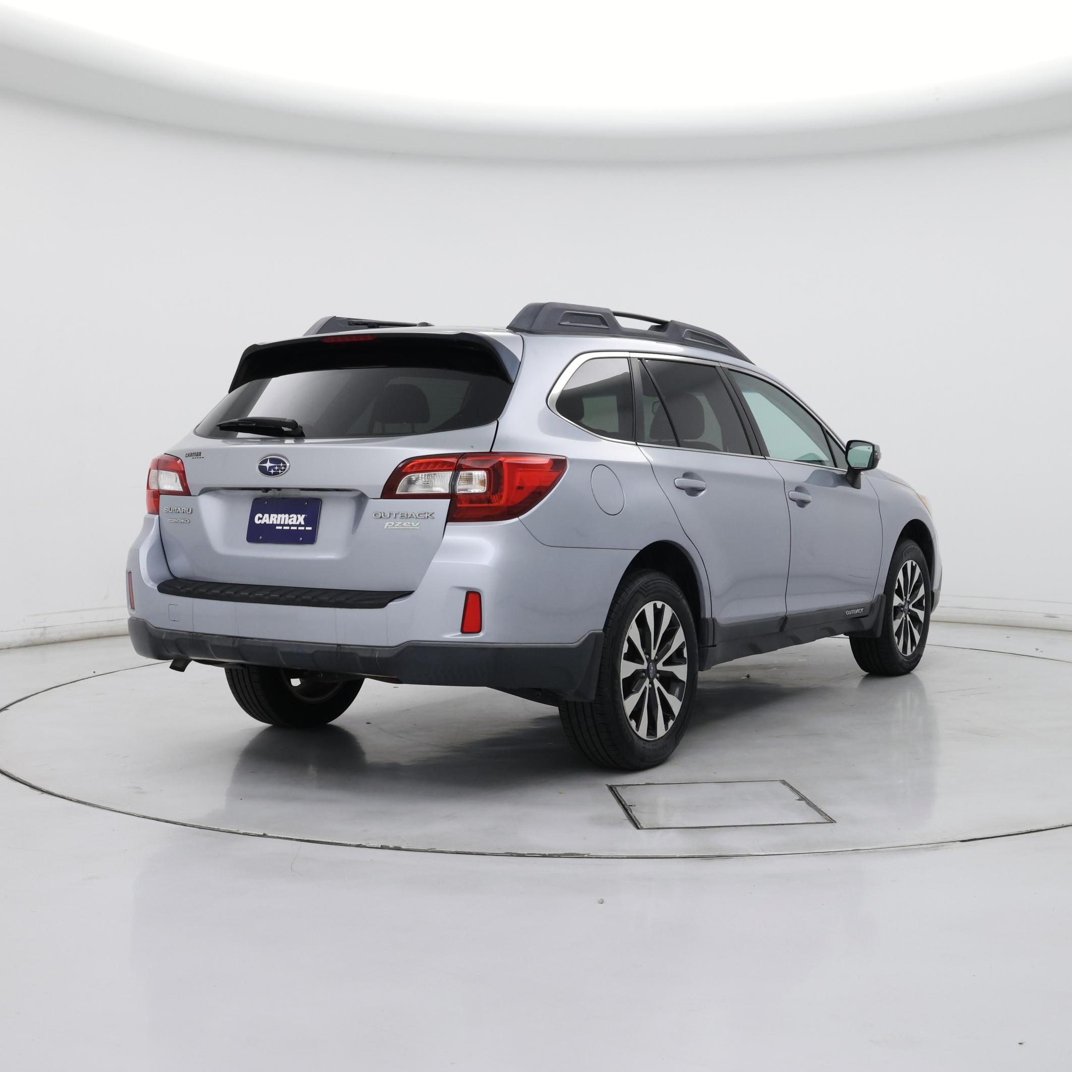 Thumbnail: 2015 Subaru Outback - 8