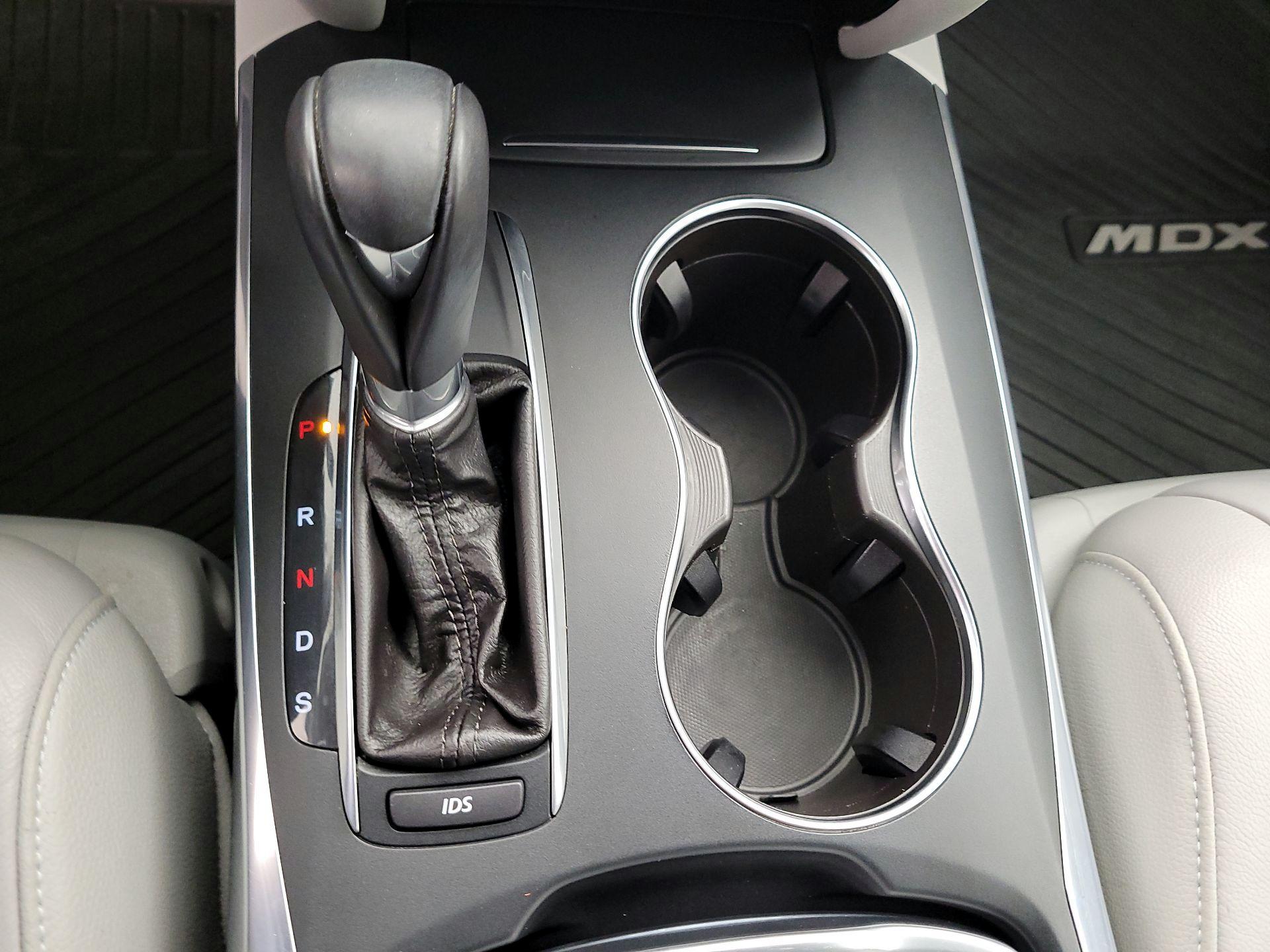 Thumbnail: 2015 Acura MDX - 18