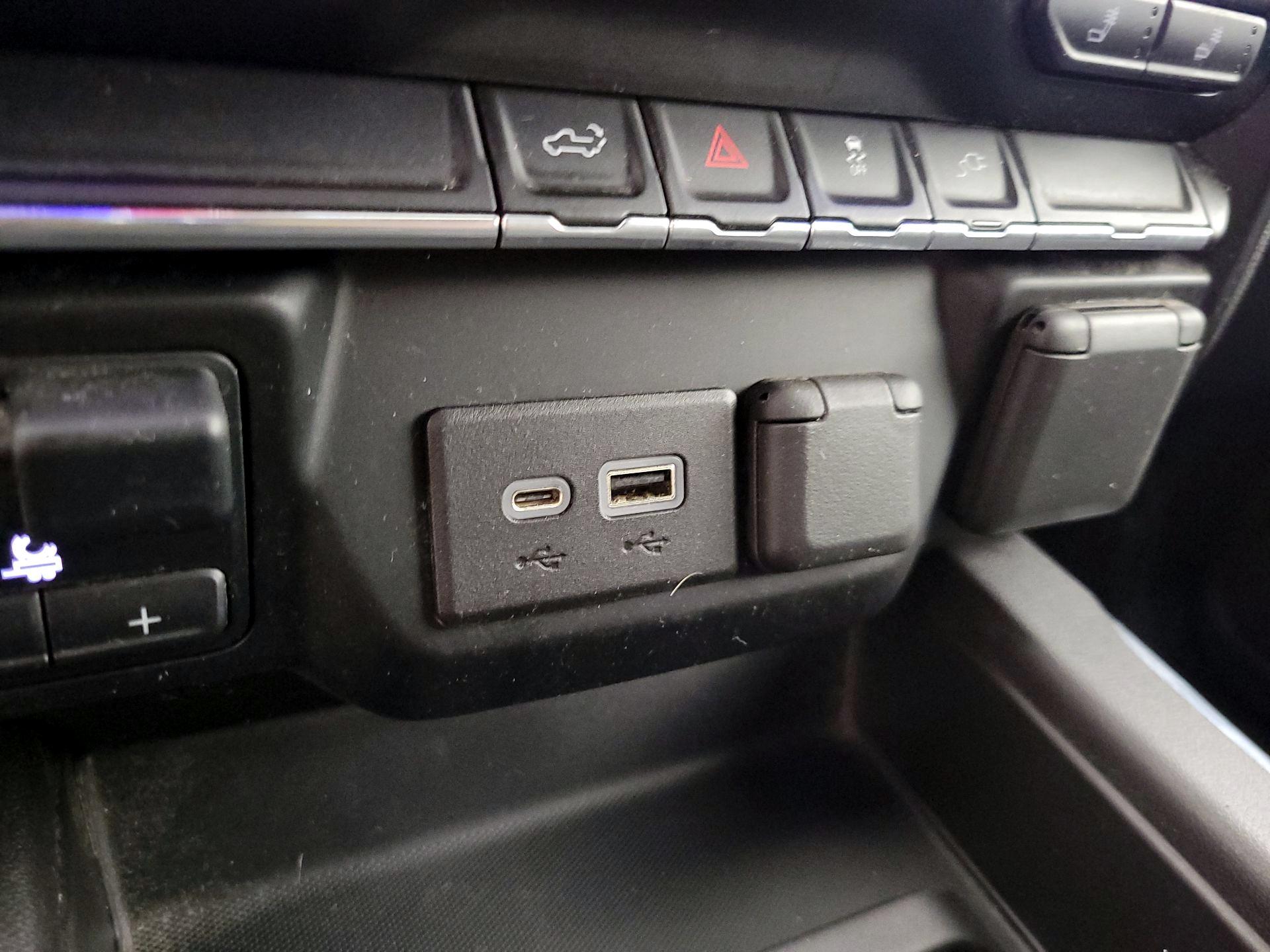 Thumbnail: 2022 GMC Sierra 1500 - 18