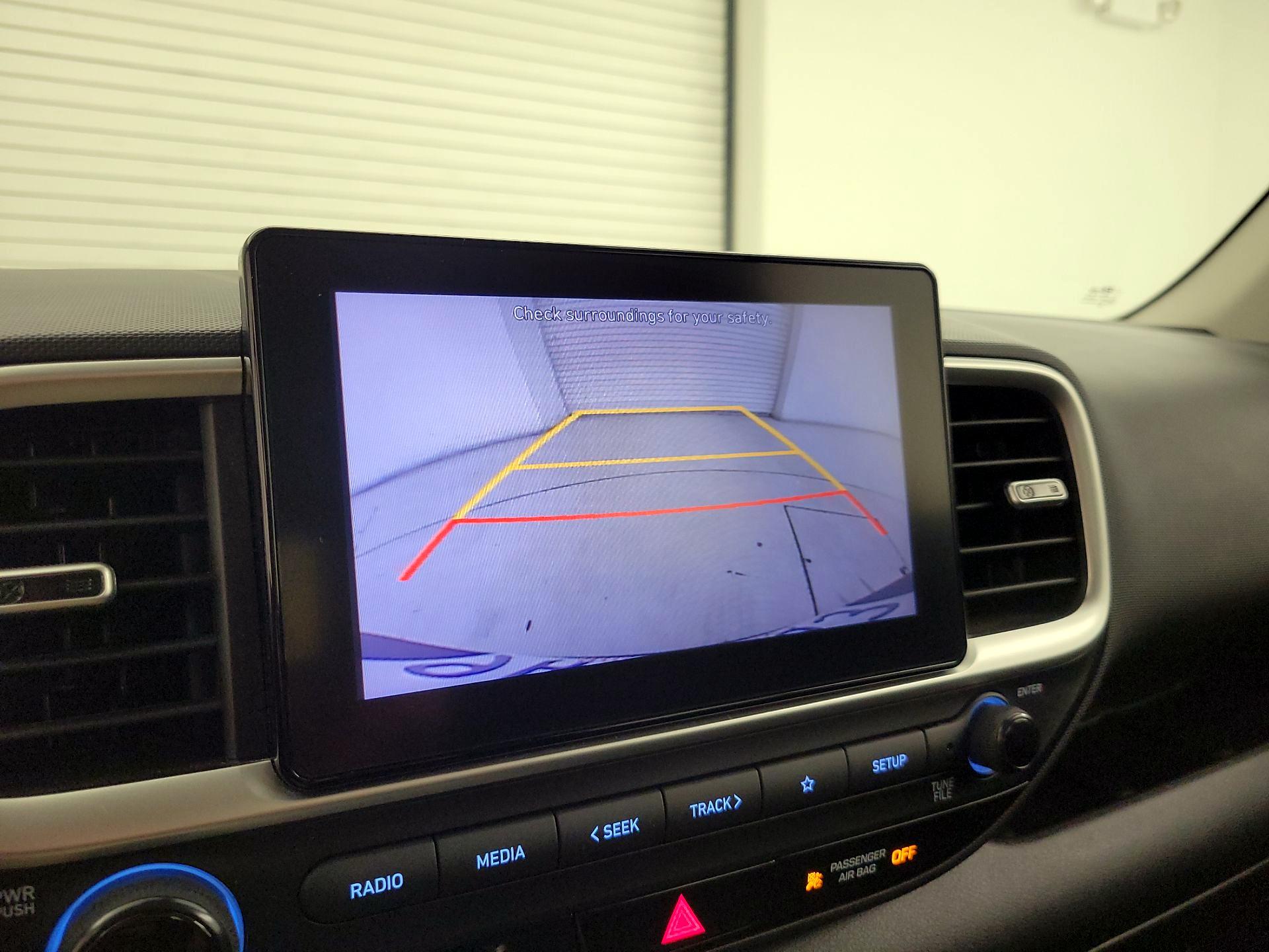 Thumbnail: 2022 Hyundai Venue - 14