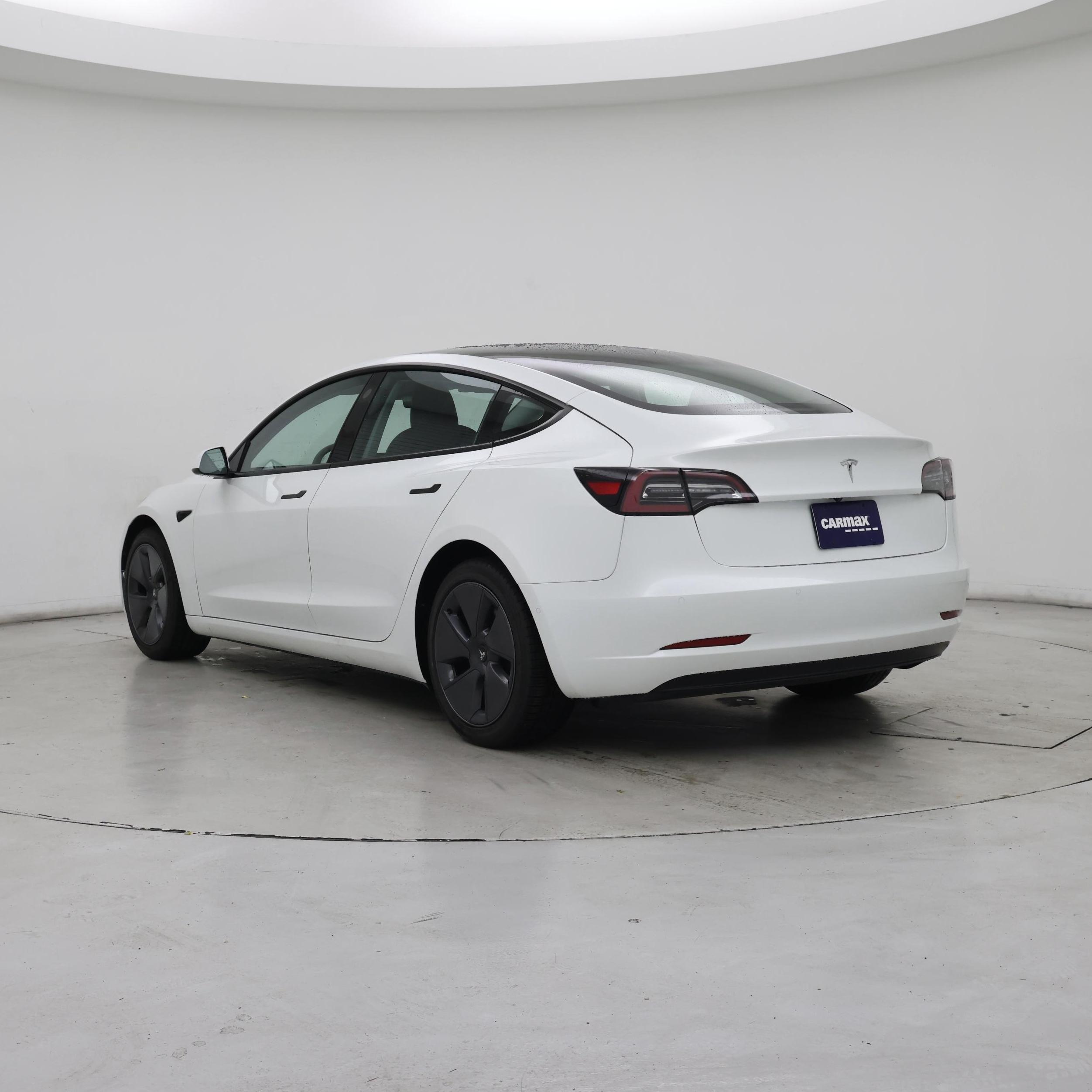 Thumbnail: 2022 Tesla Model 3 - 2