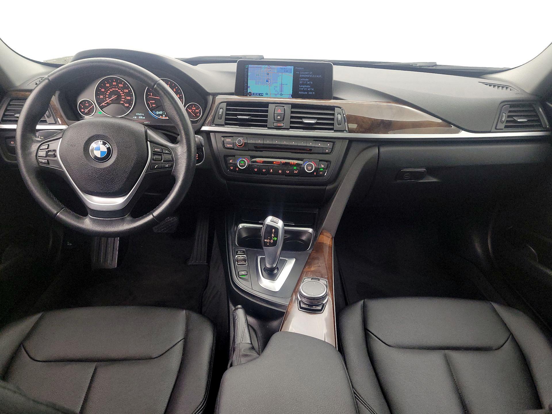 Thumbnail: 2015 BMW 3 Series - 9